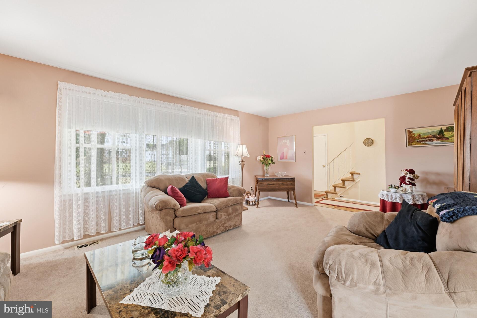 WELLESLEY HILLS - Residential