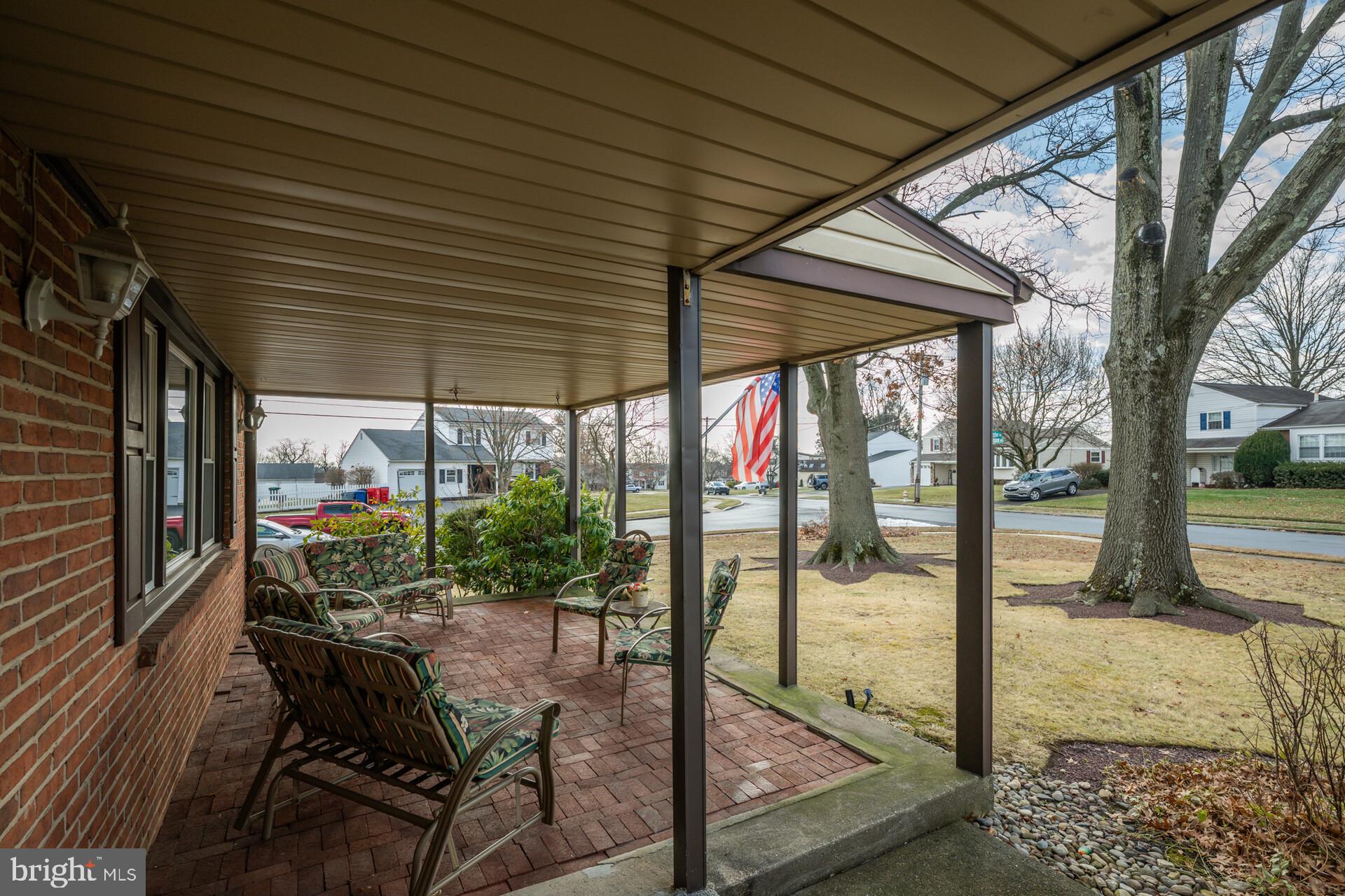 WELLESLEY HILLS - Residential