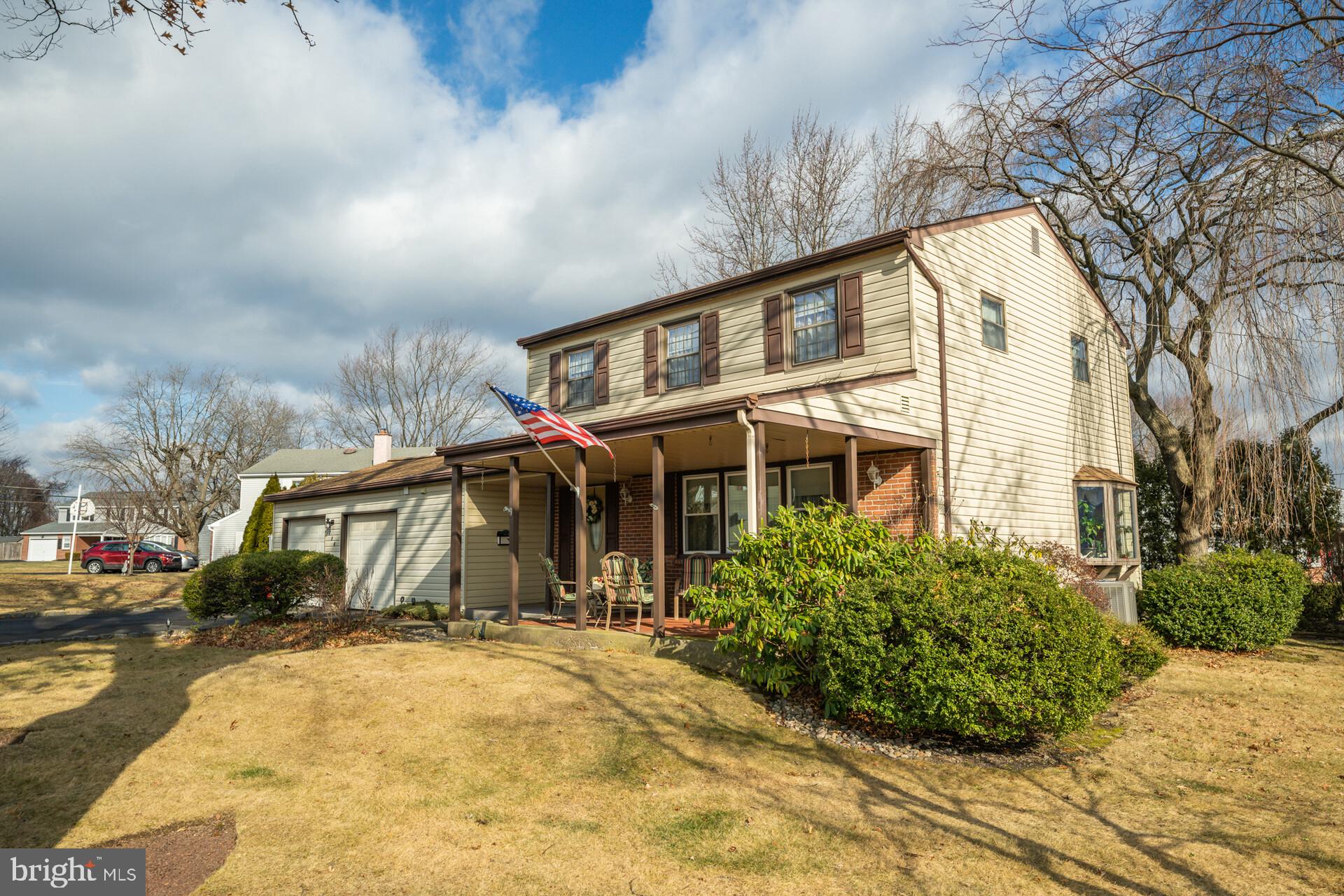 WELLESLEY HILLS - Residential