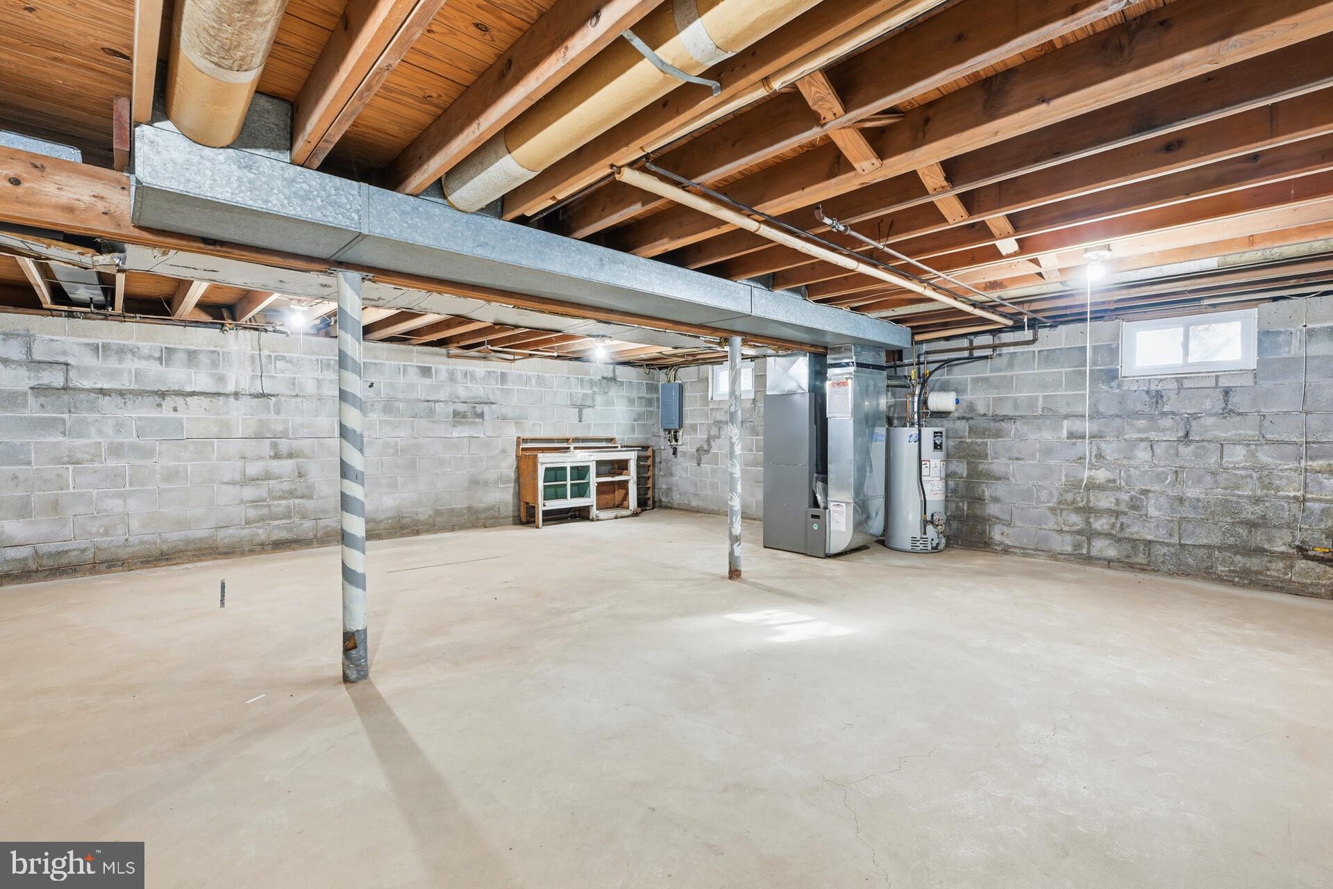 WELLESLEY HILLS - Residential