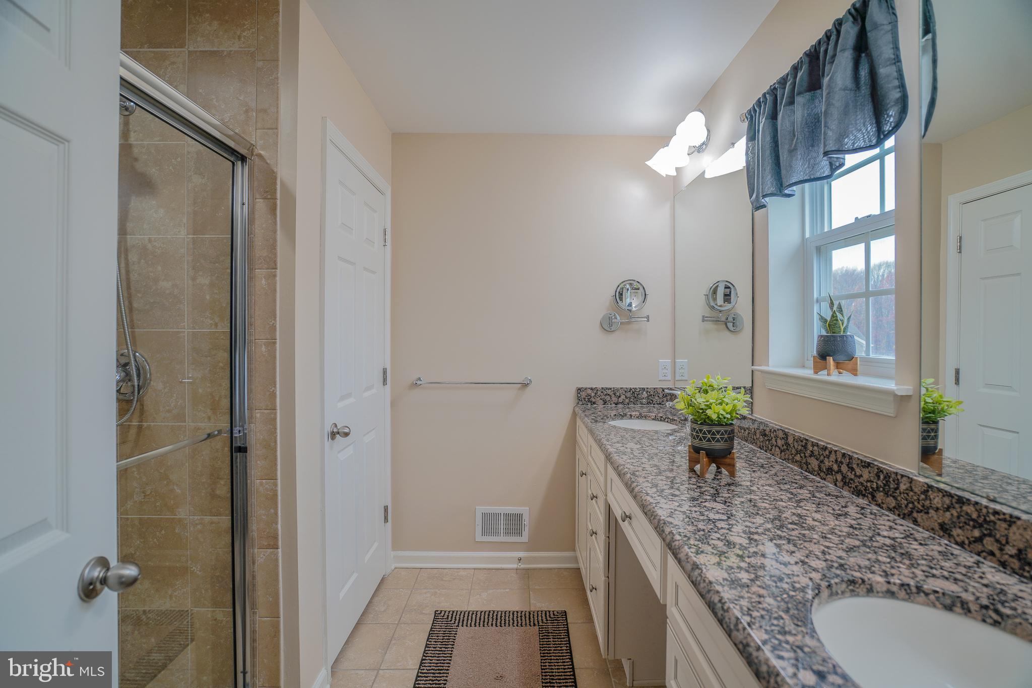 BIG OAK CROSSING - Residential