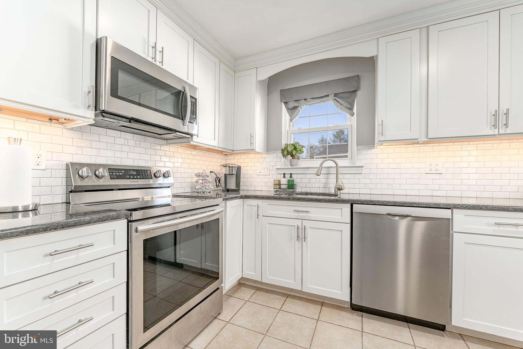 RIDGEWOOD FARM - Residential