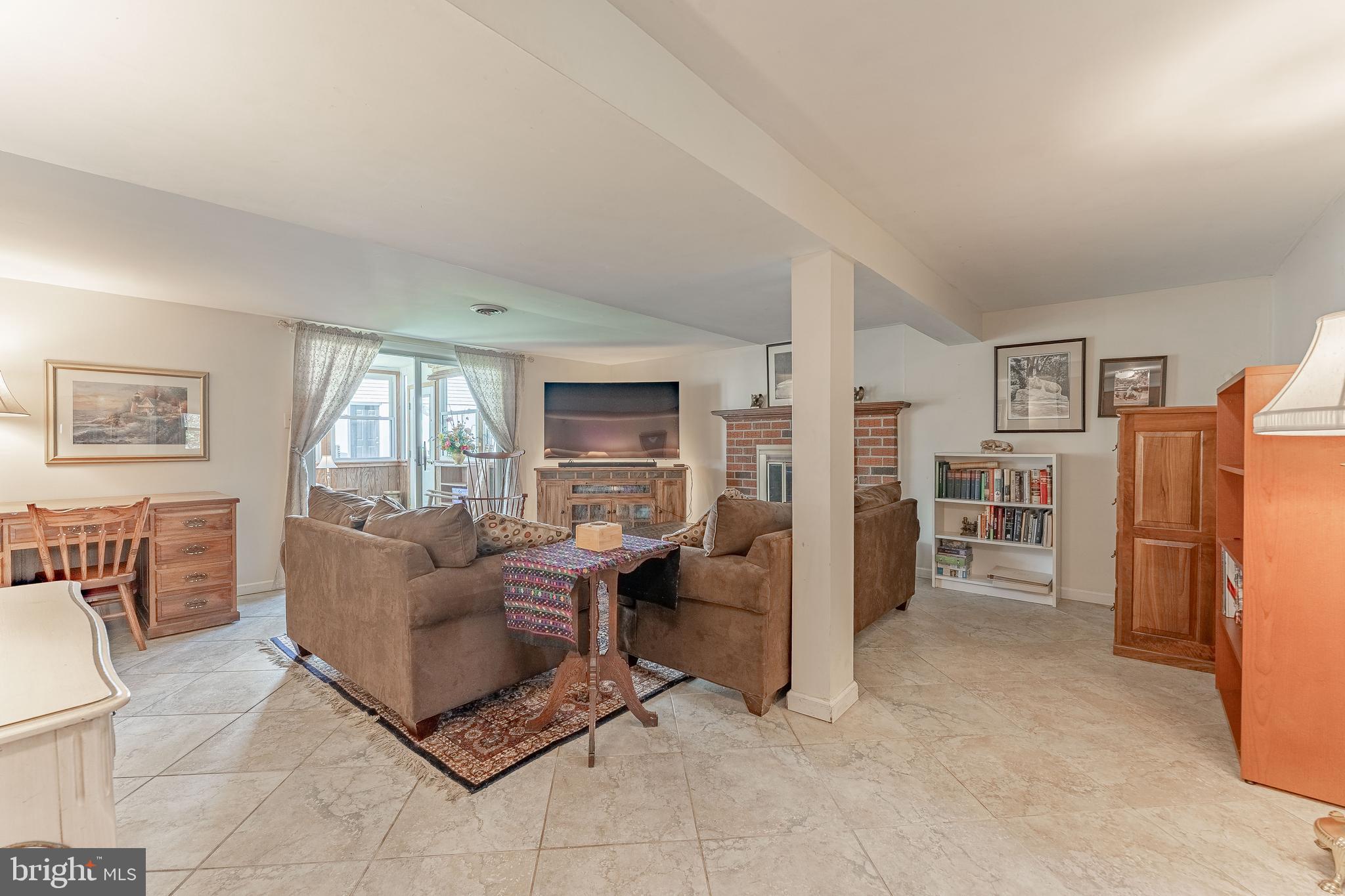 RIDGEWOOD FARM - Residential