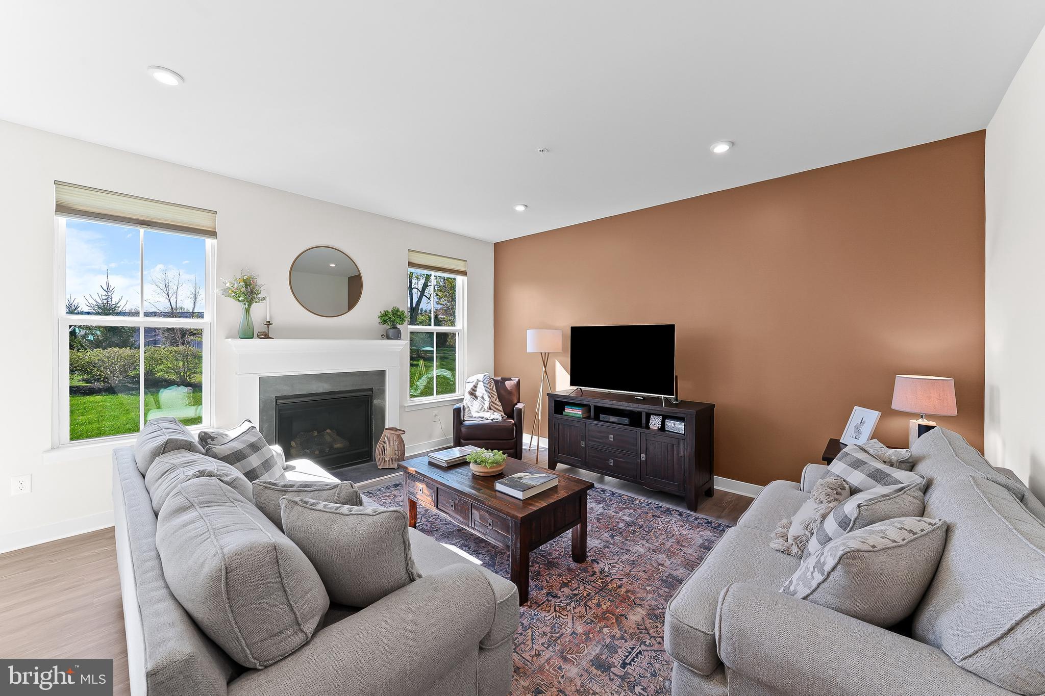 LONGWOOD PRESERVE - Residential