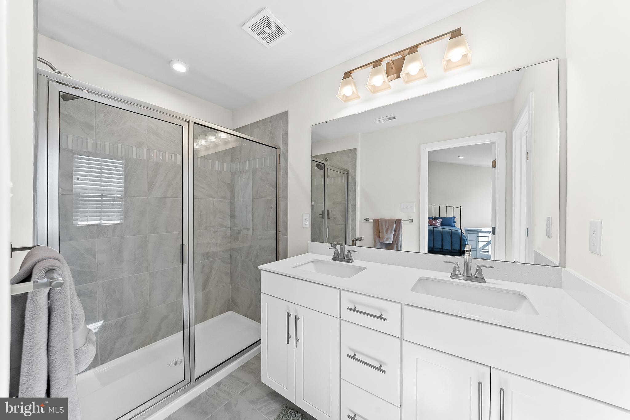 LONGWOOD PRESERVE - Residential