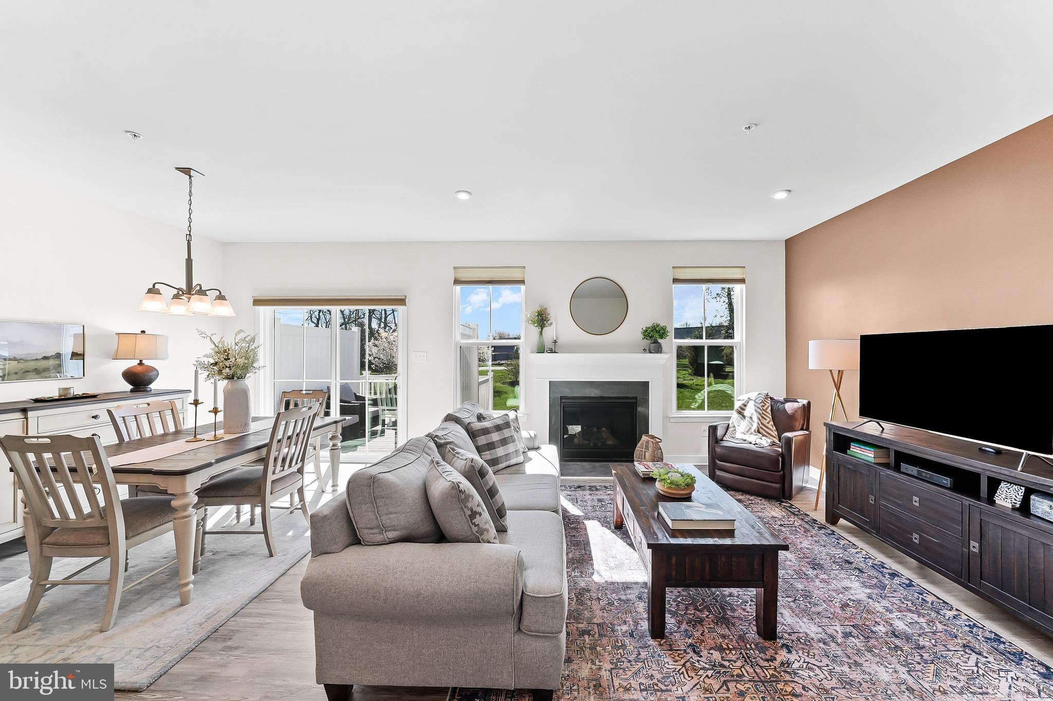 LONGWOOD PRESERVE - Residential