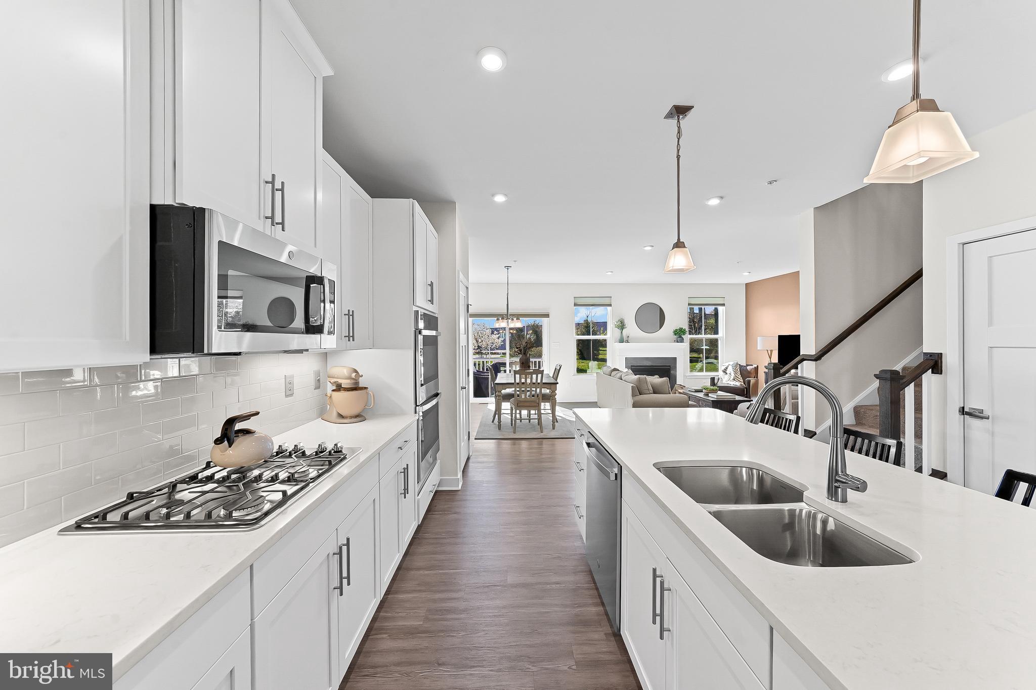 LONGWOOD PRESERVE - Residential