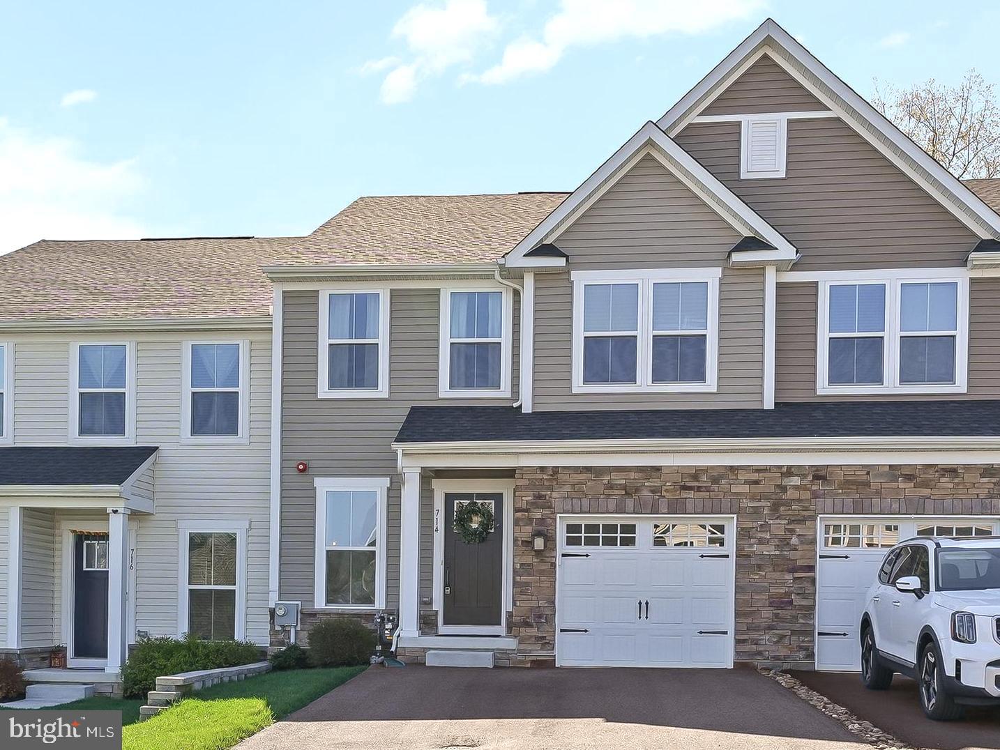 LONGWOOD PRESERVE - Residential