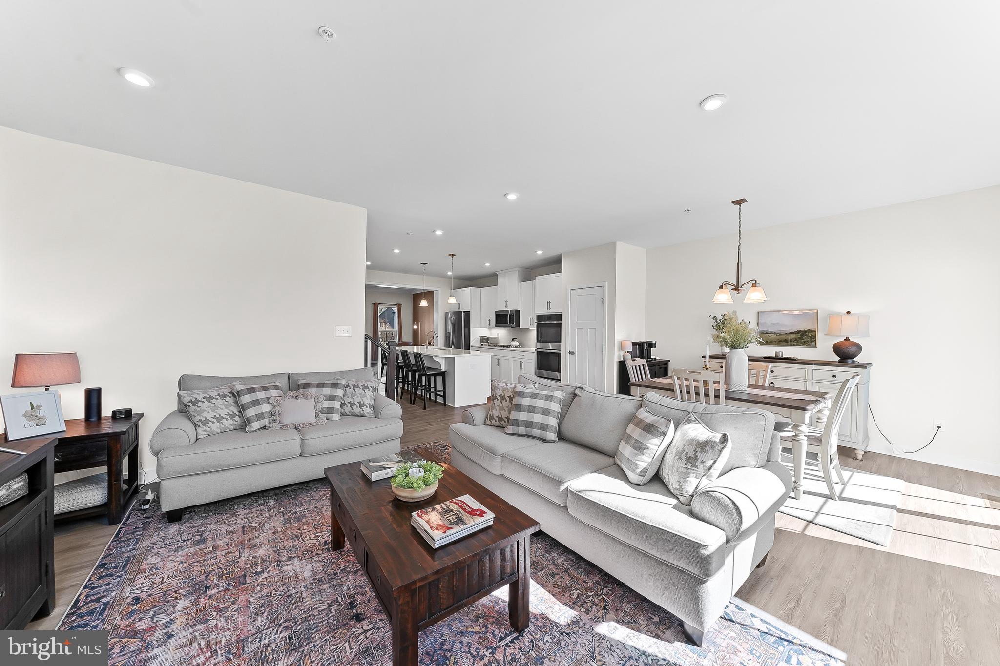 LONGWOOD PRESERVE - Residential