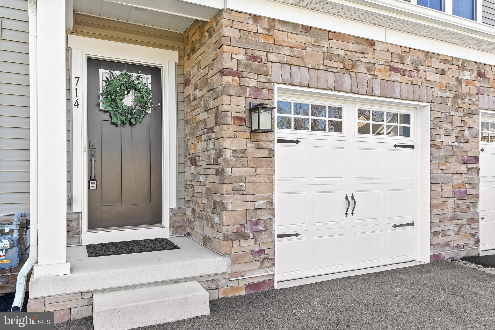 LONGWOOD PRESERVE - Residential