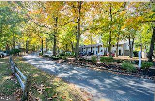 590 LOWER LANDING RD