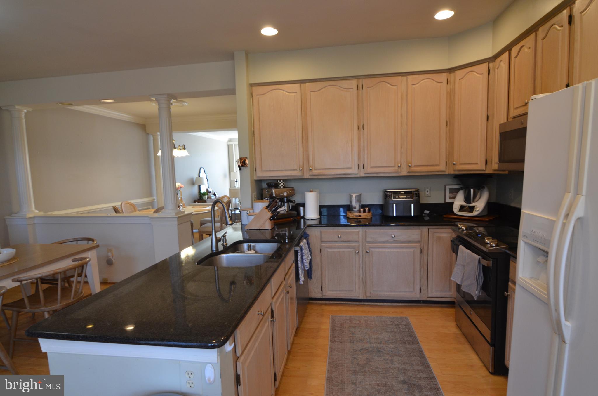 TYSONS TERRACE - Residential Lease