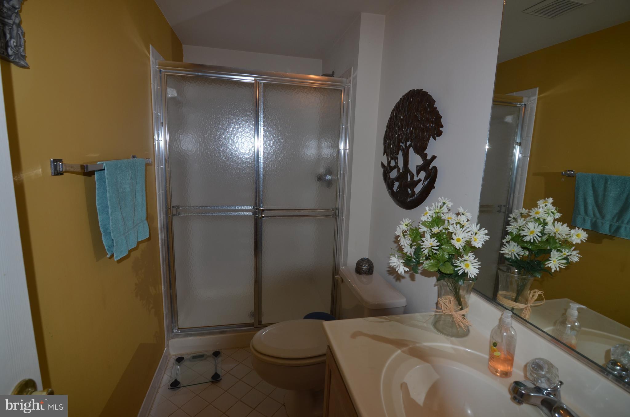 TYSONS TERRACE - Residential Lease