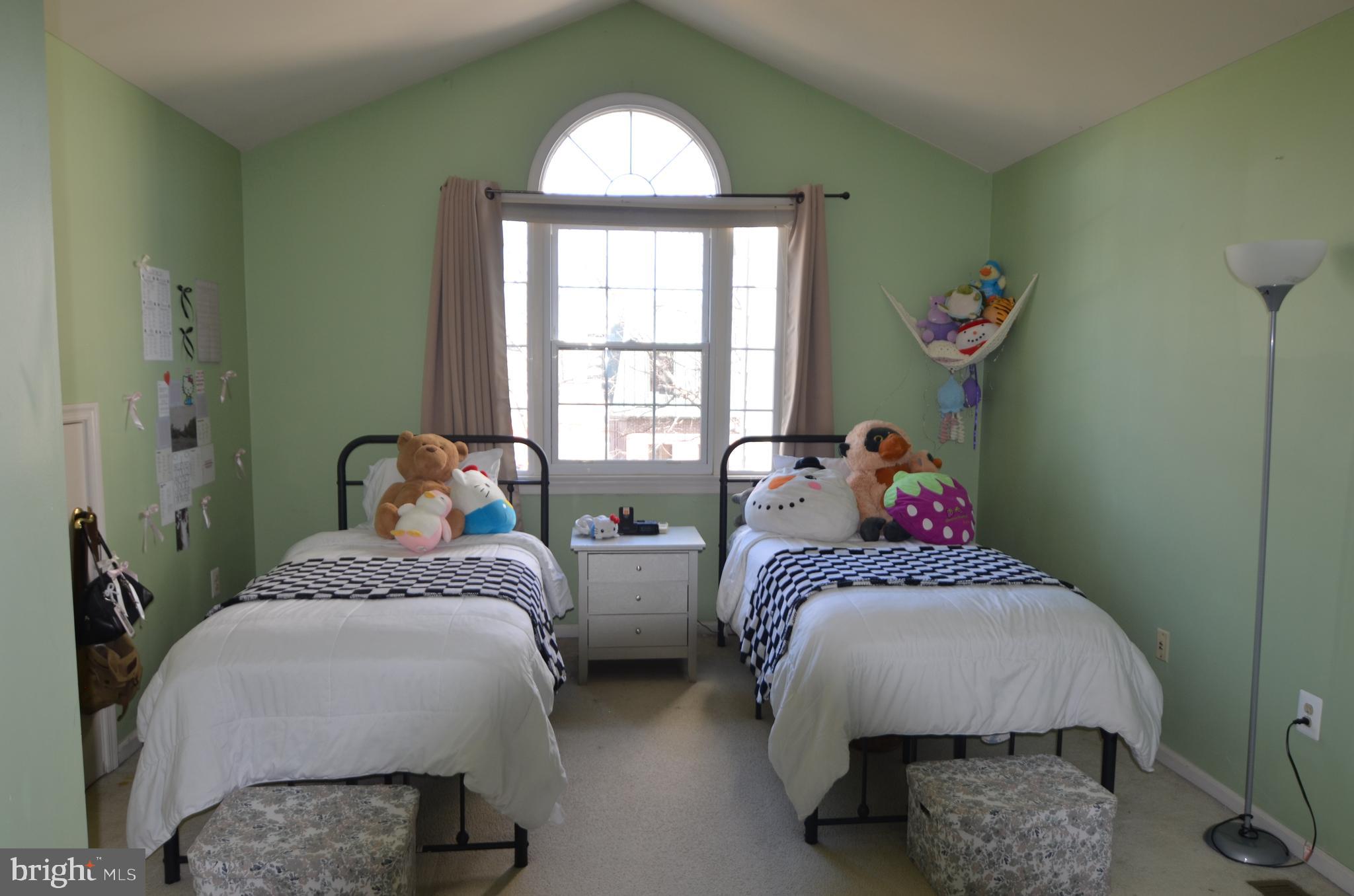 TYSONS TERRACE - Residential Lease