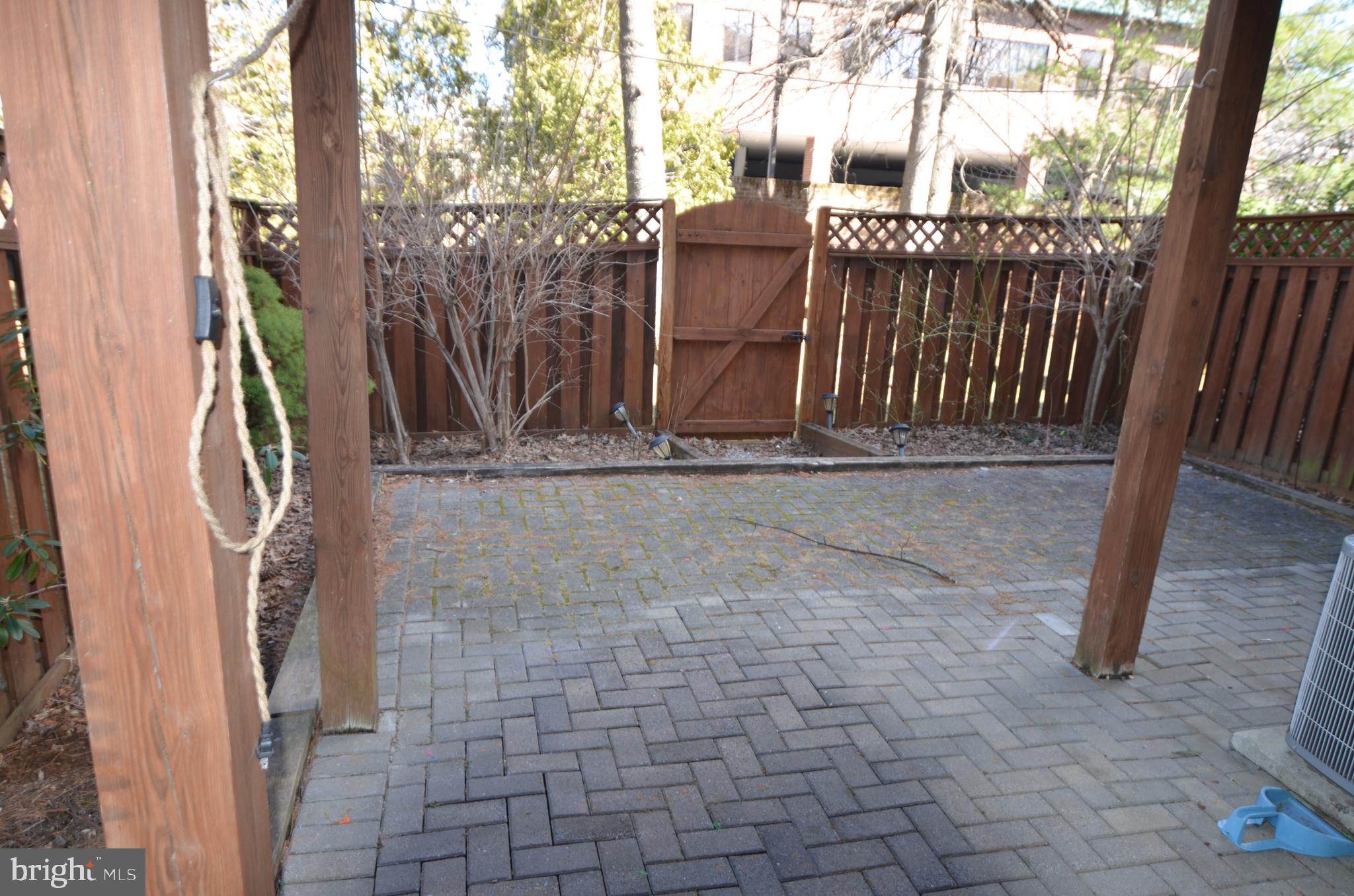 TYSONS TERRACE - Residential Lease