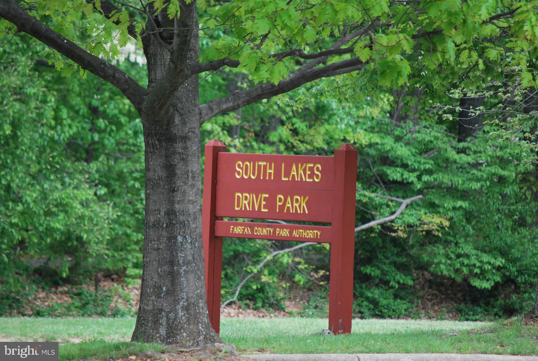 RESTON - Residential