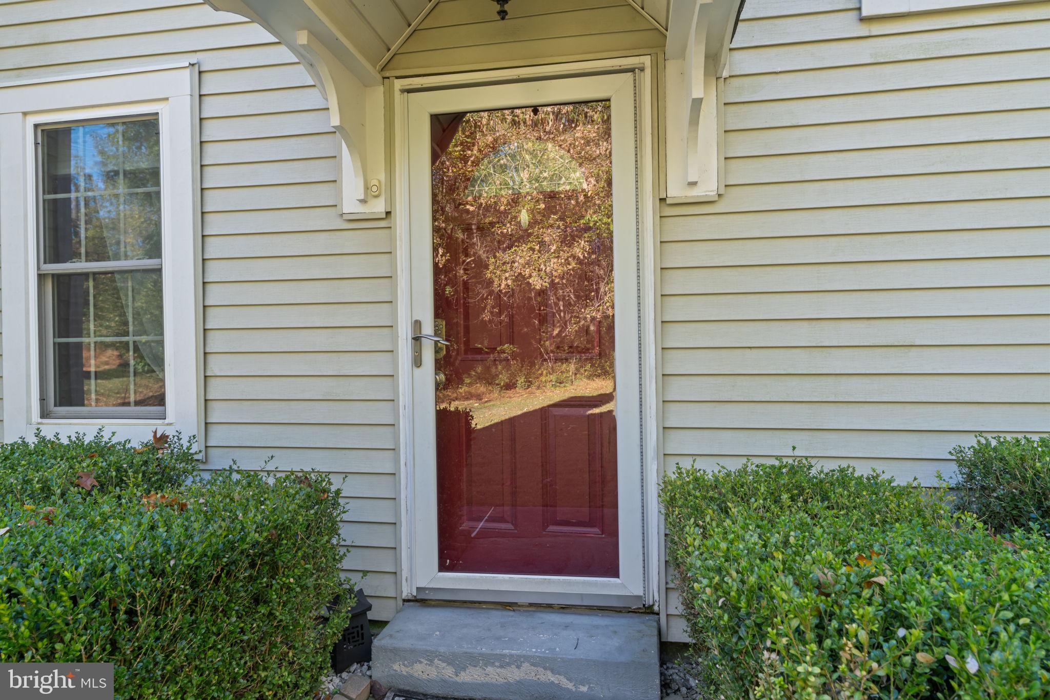 537 ASHTON CIRCLE