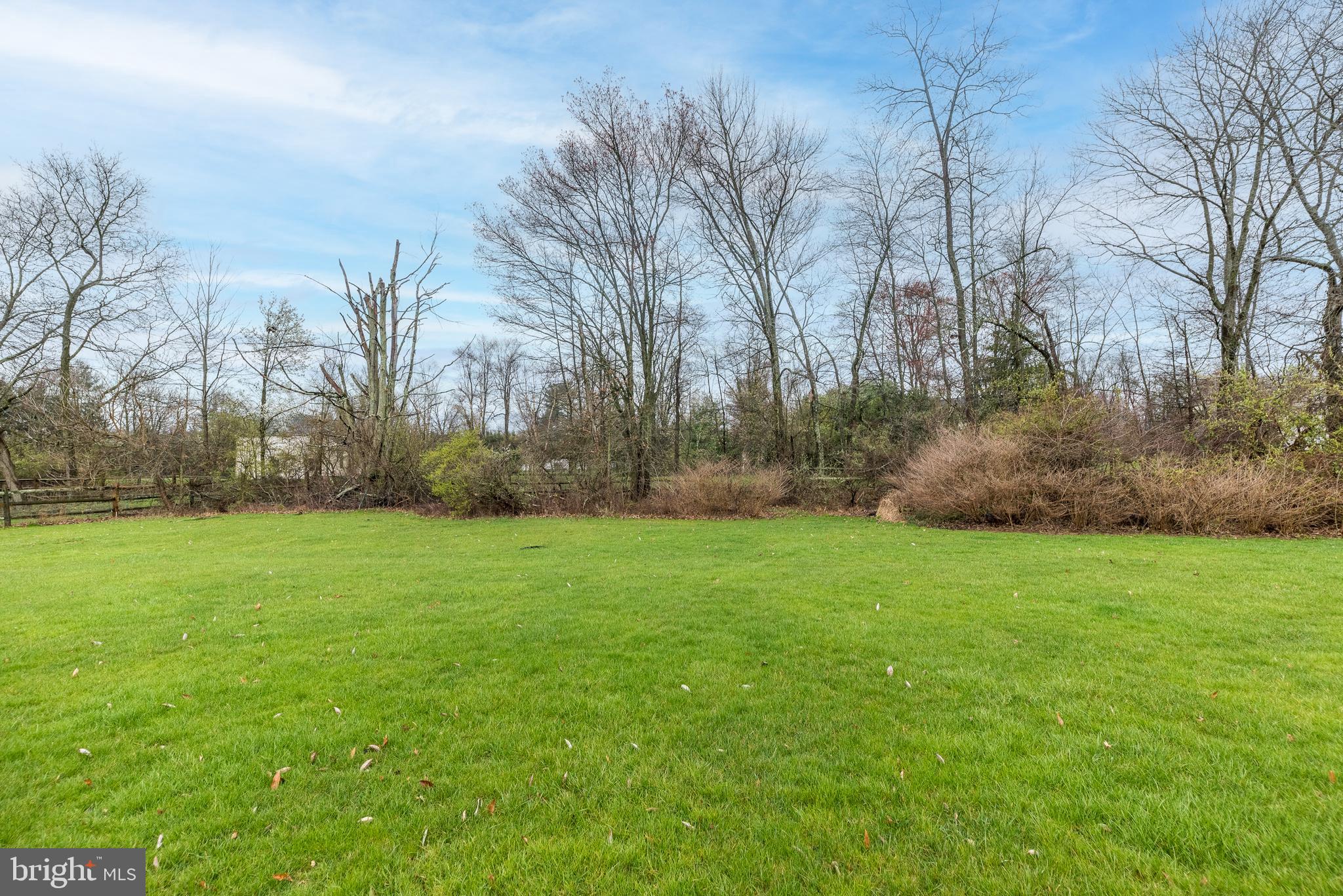 ESTS AT GLEN ACRES - Residential