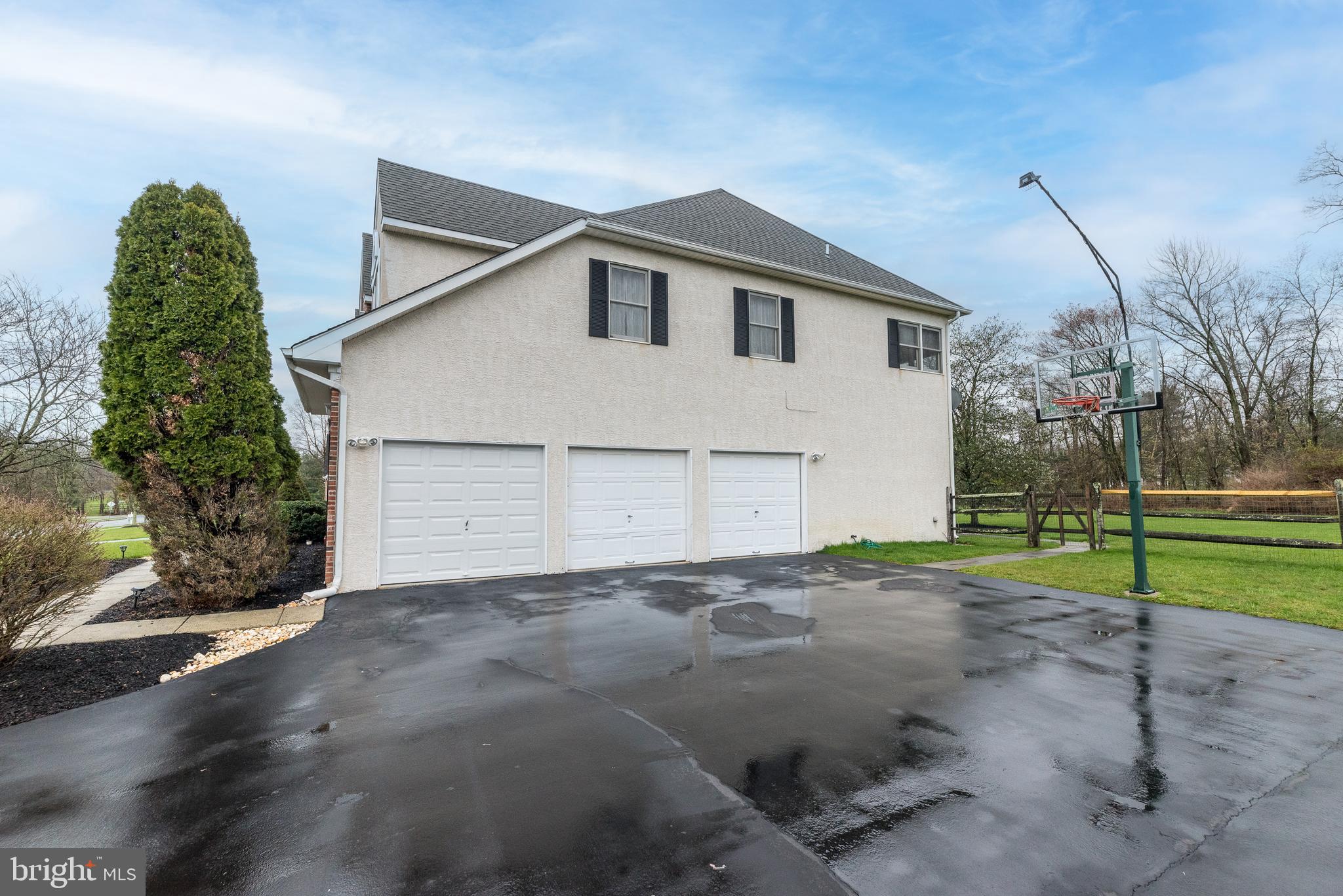 ESTS AT GLEN ACRES - Residential