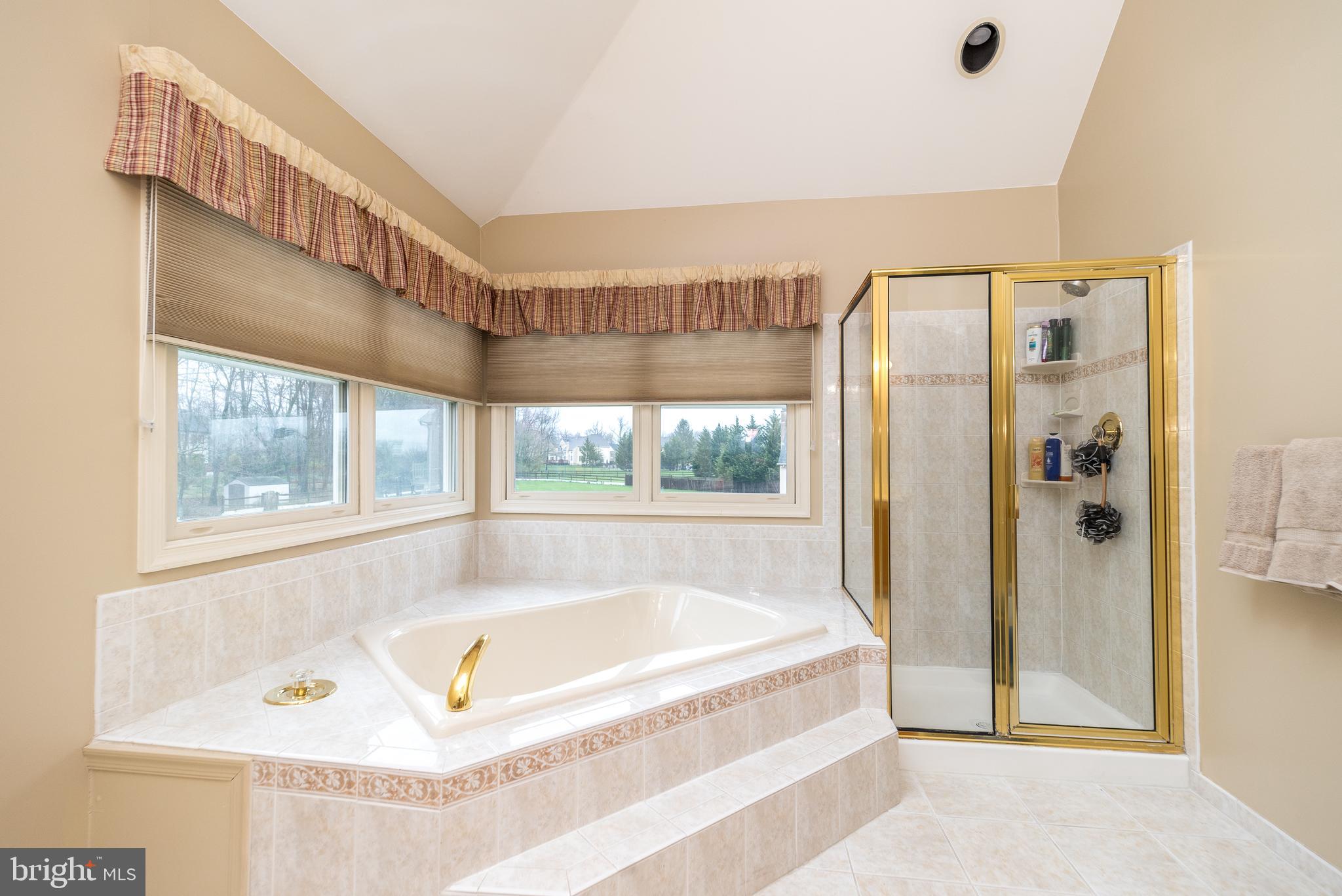 ESTS AT GLEN ACRES - Residential