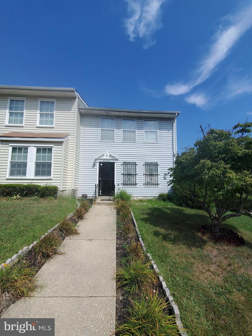 Price Improvement !!!!

 Please come check out this well maintained End Unit Town Home in need of a little TLC to bring back to life. As-Is Condition  but shows satisfactory. Showing times from 9am to 5pm daily. Motivated Seller.