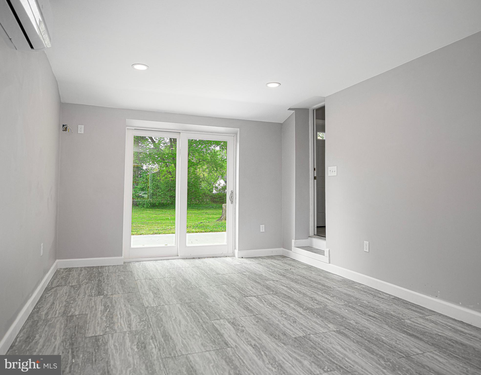 ELKTON HEIGHTS - Residential