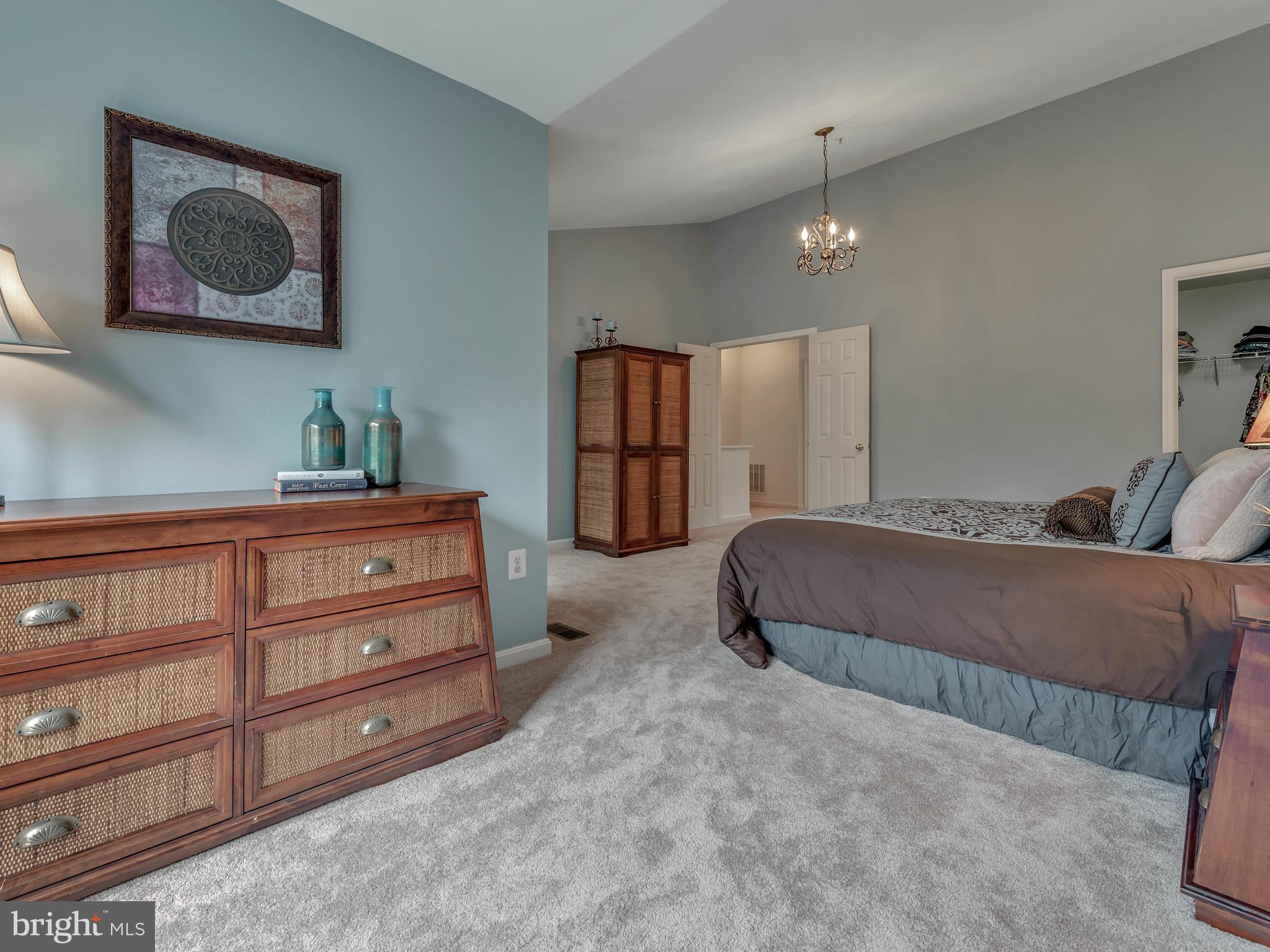 VILLAGES OF URBANA - Residential