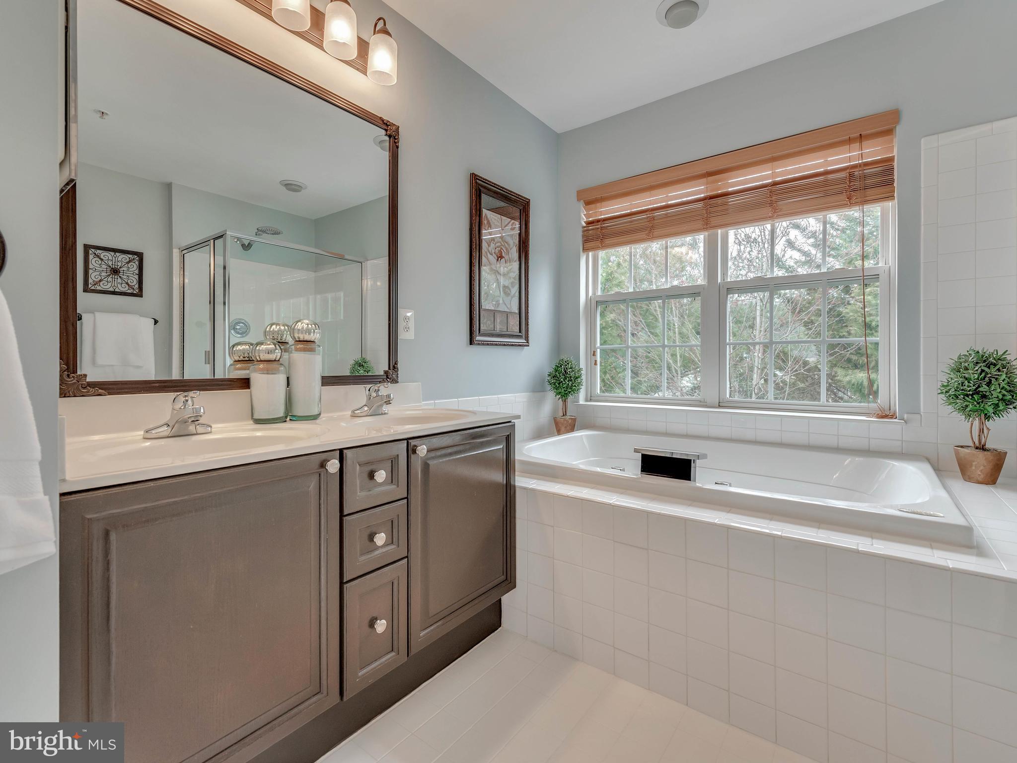 VILLAGES OF URBANA - Residential