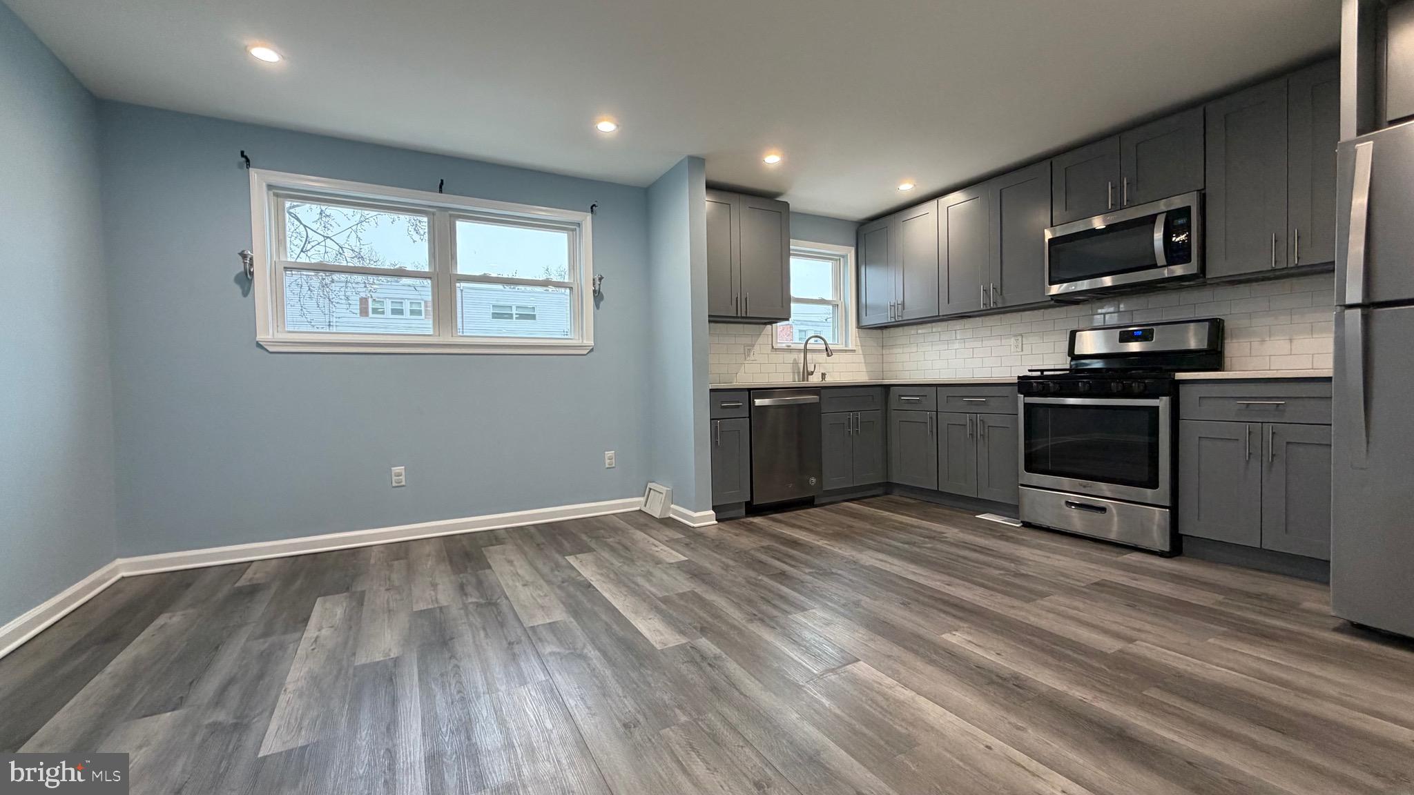 PARKWOOD - Residential