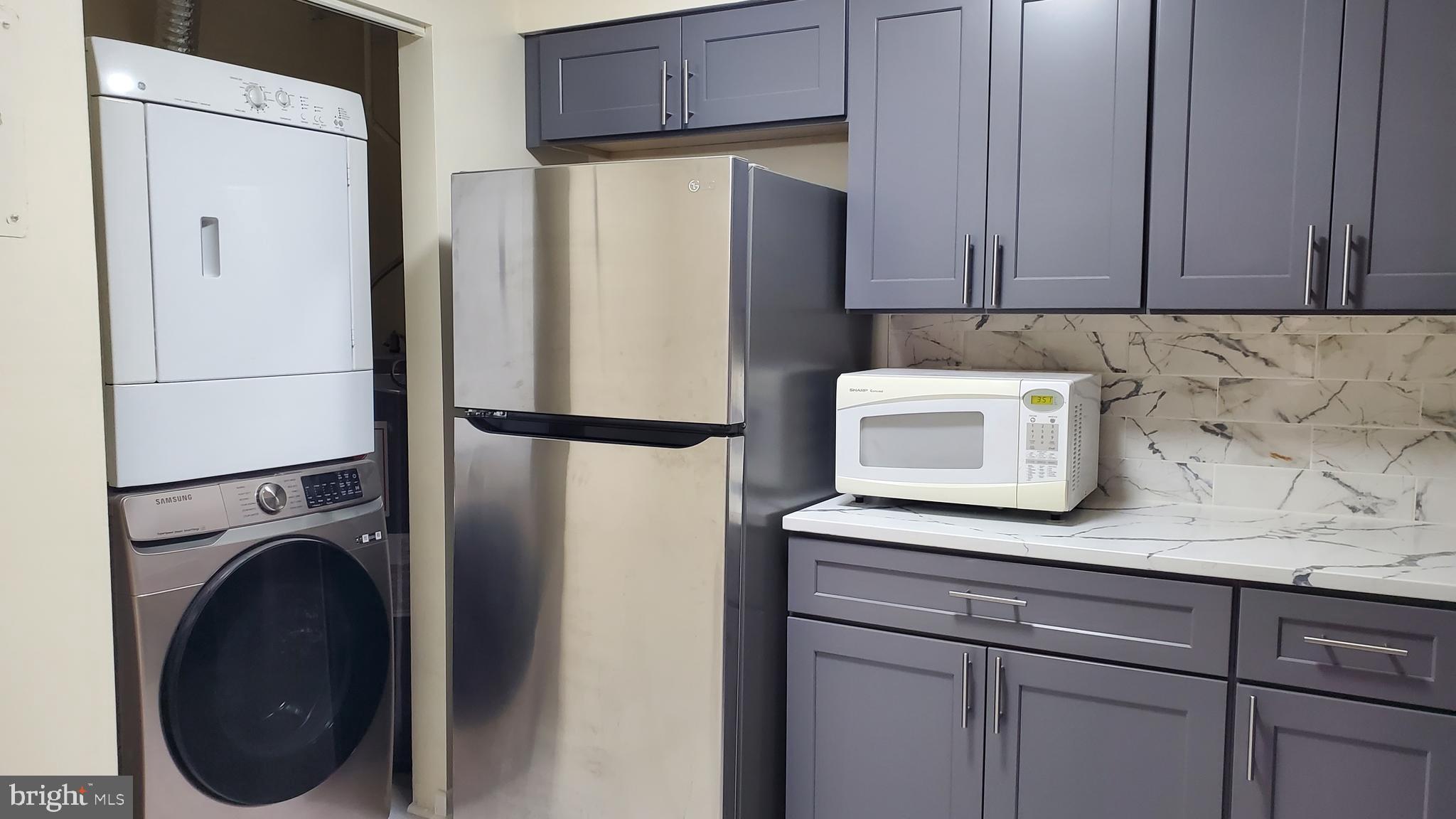 VILLAGE OF LONG REACH - Residential Lease