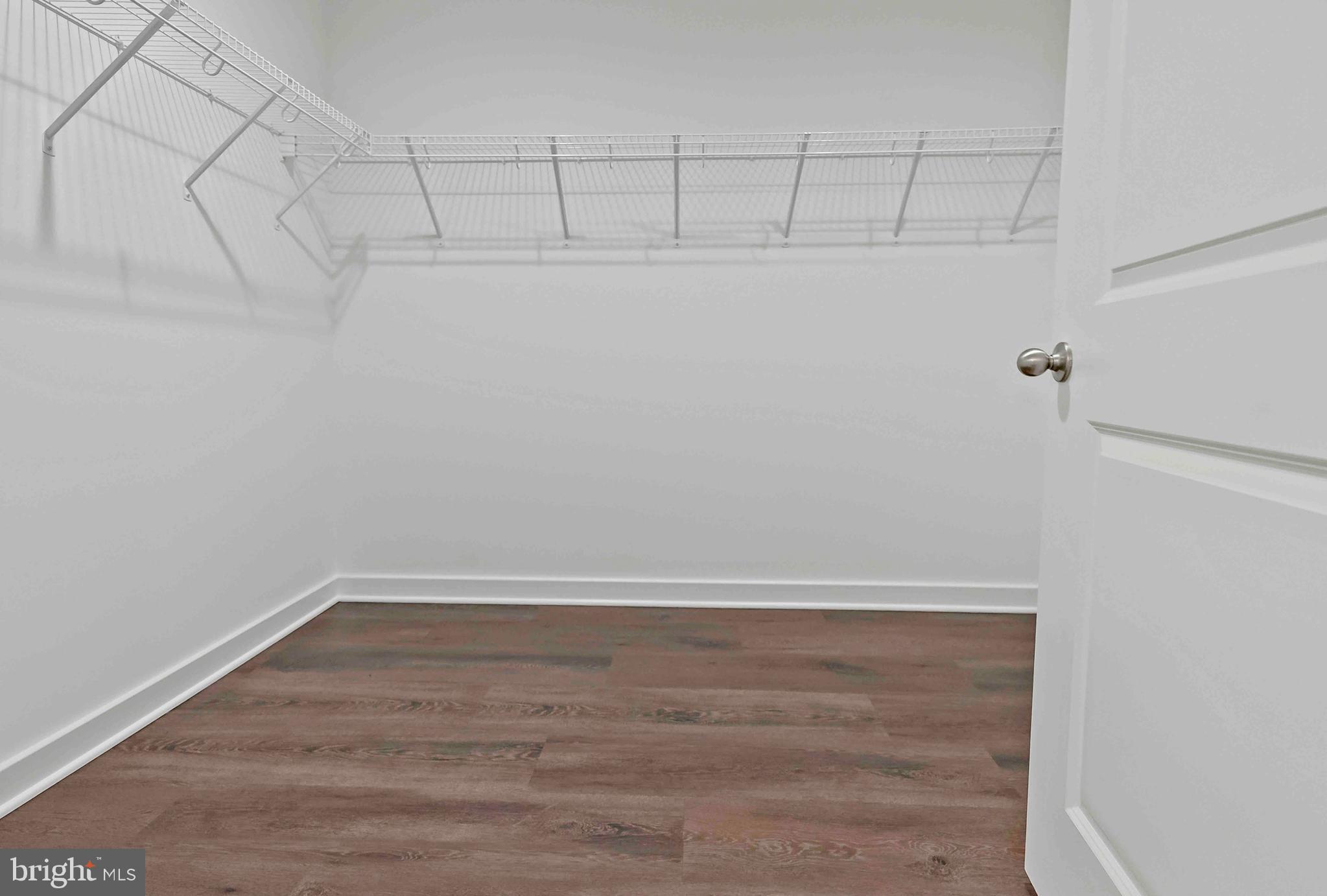 CARDINAL POINTE - Residential