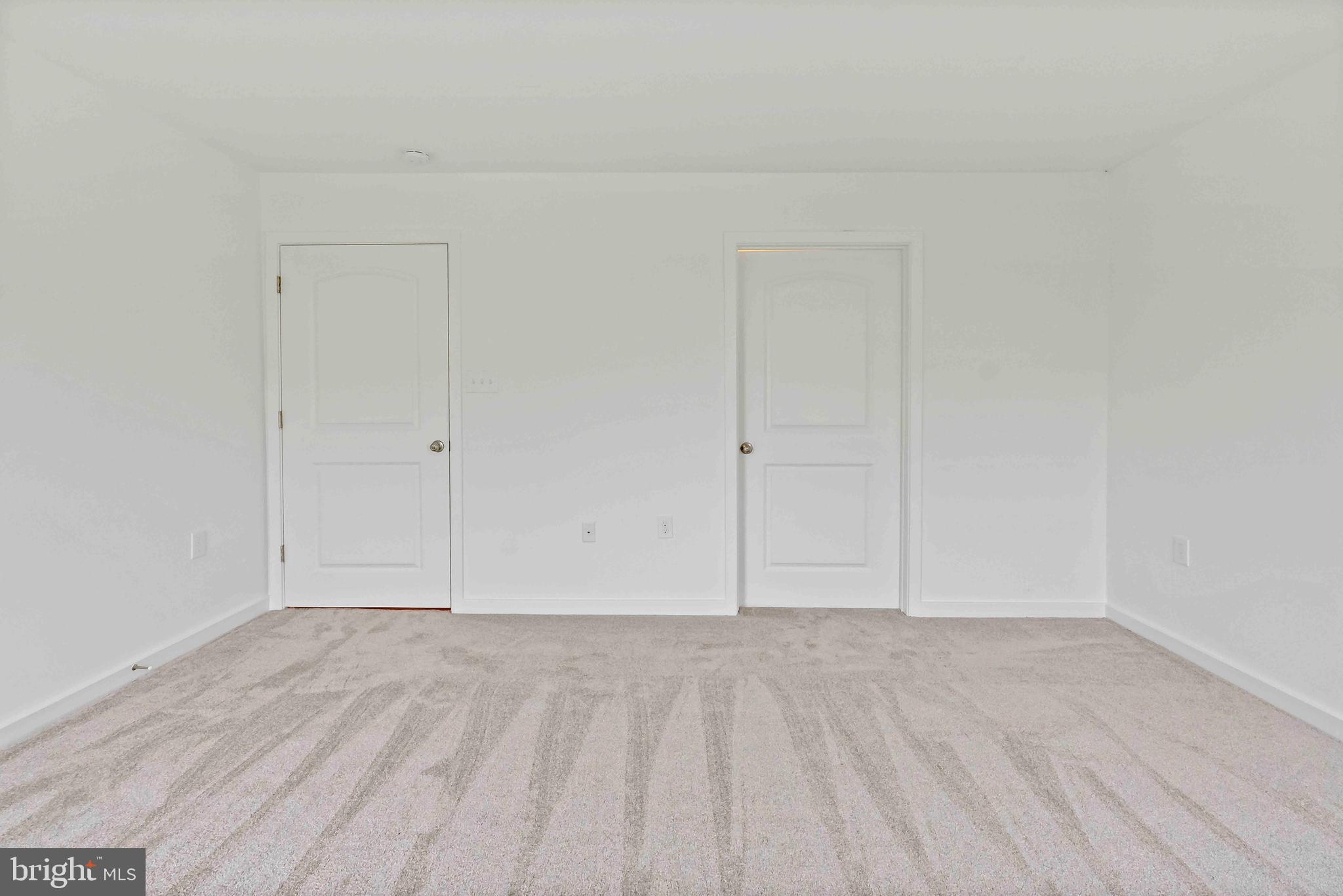 CARDINAL POINTE - Residential