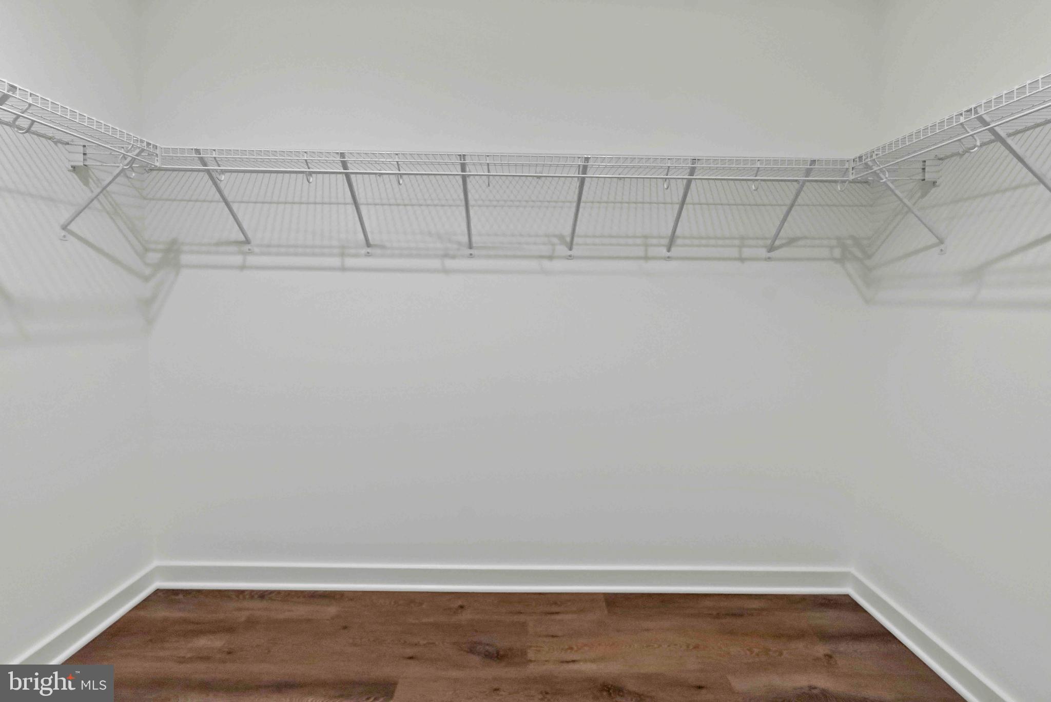 CARDINAL POINTE - Residential