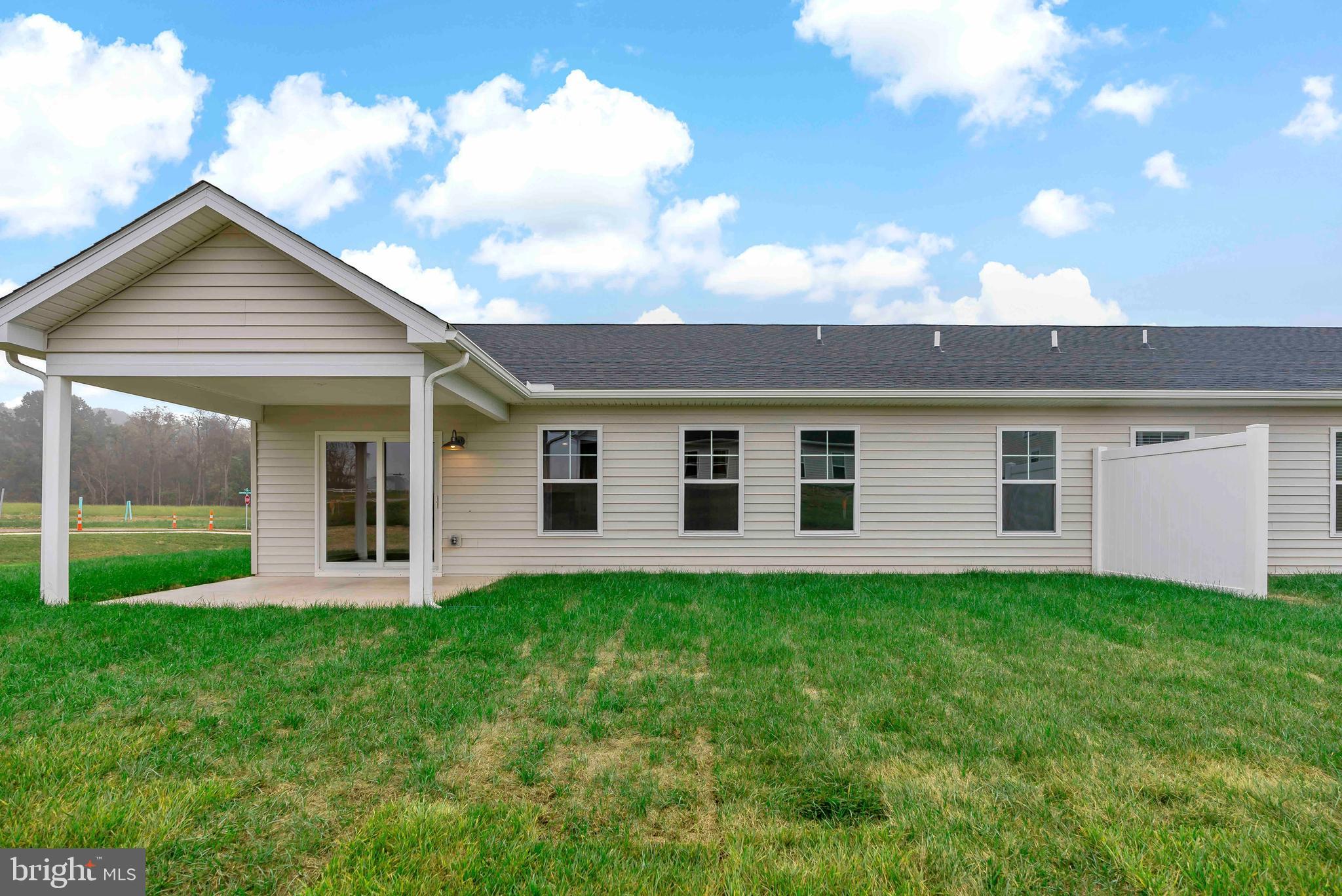 CARDINAL POINTE - Residential