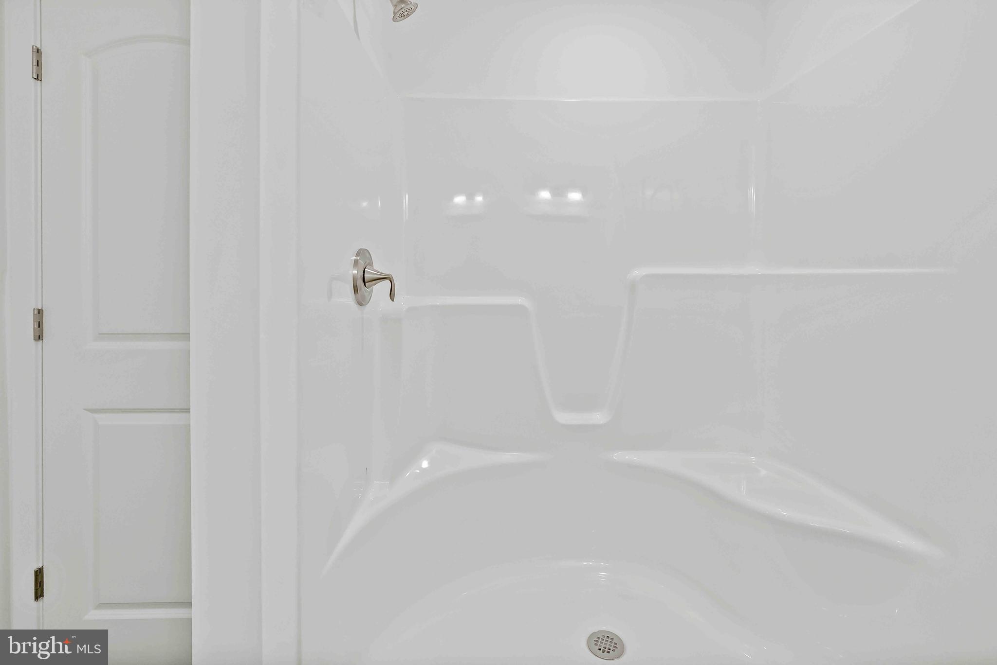 CARDINAL POINTE - Residential