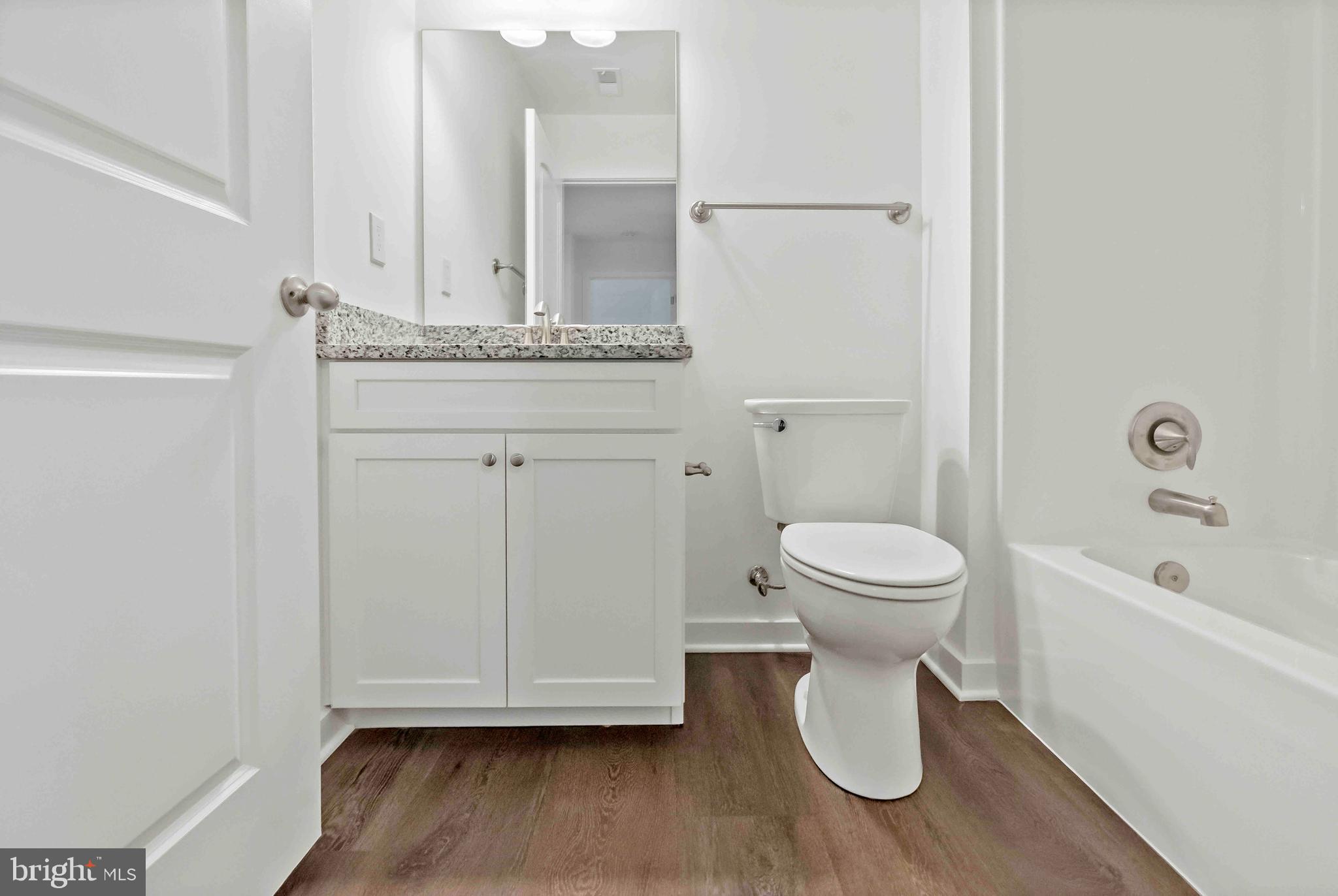 CARDINAL POINTE - Residential