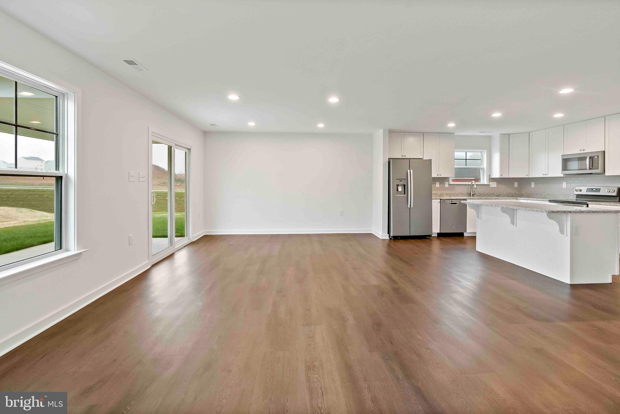 CARDINAL POINTE - Residential