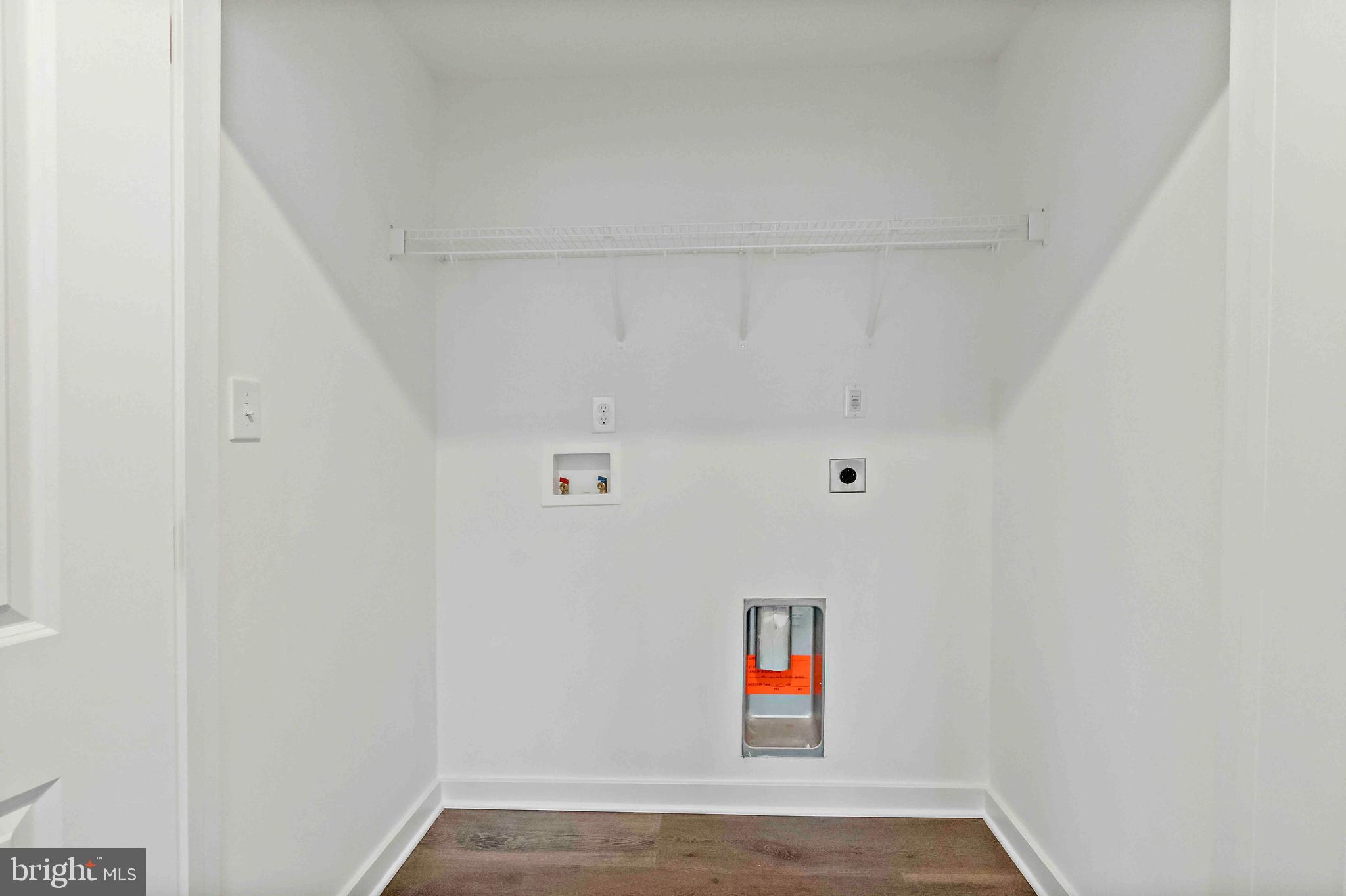 CARDINAL POINTE - Residential