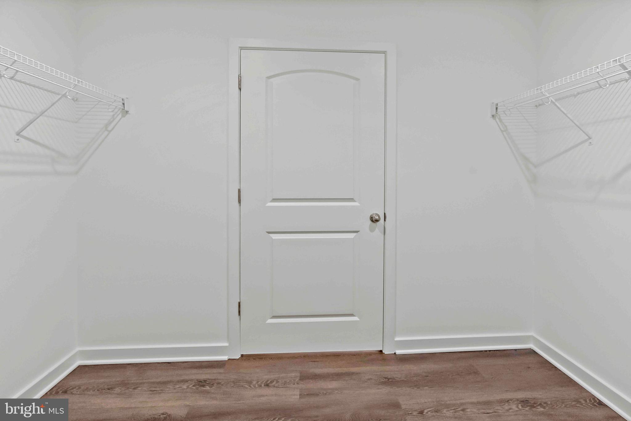 CARDINAL POINTE - Residential