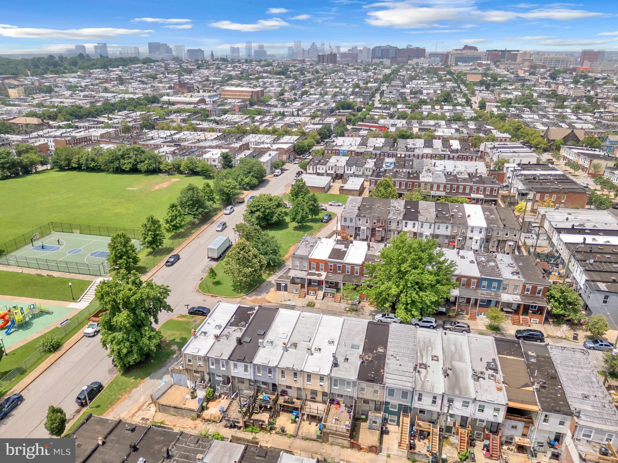 ELWOOD PARK - Residential