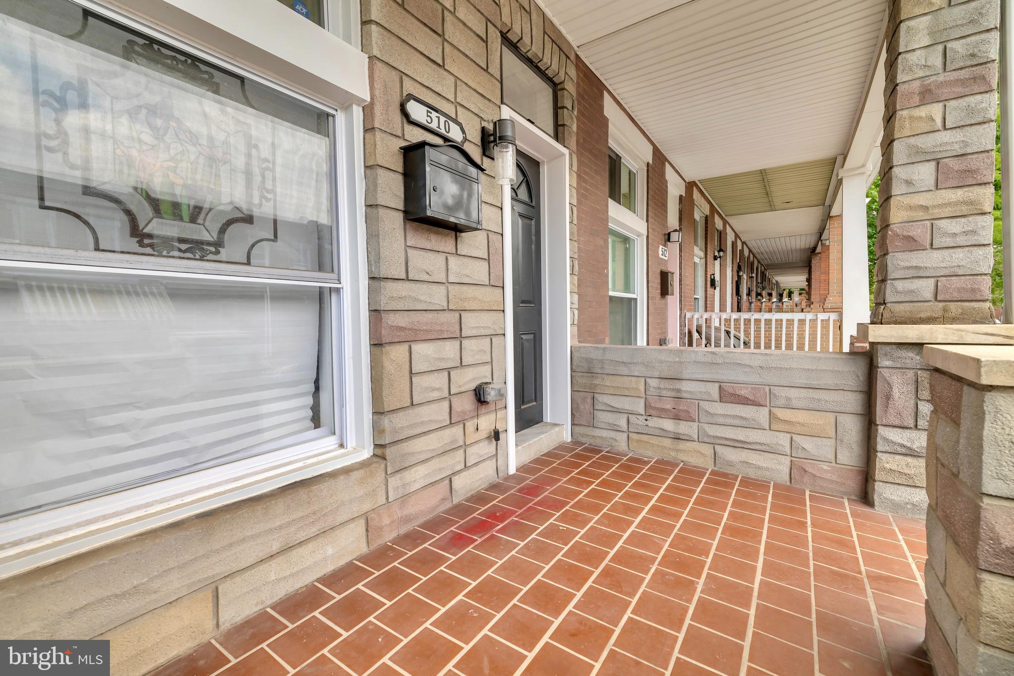 ELWOOD PARK - Residential