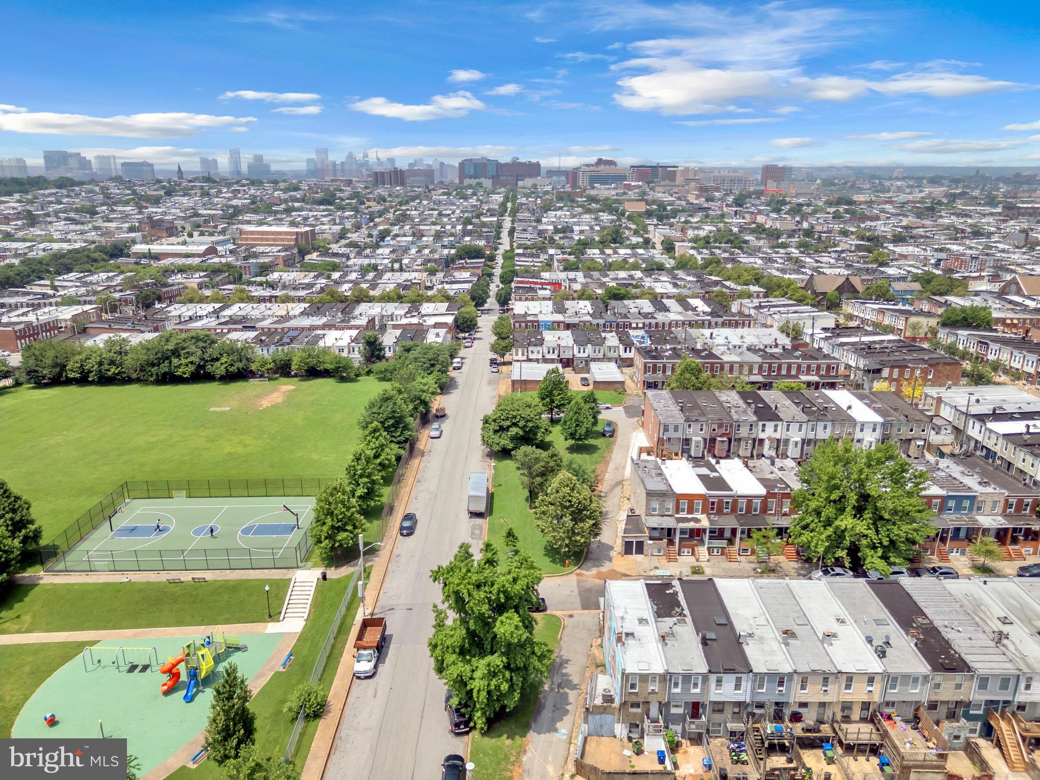 ELWOOD PARK - Residential