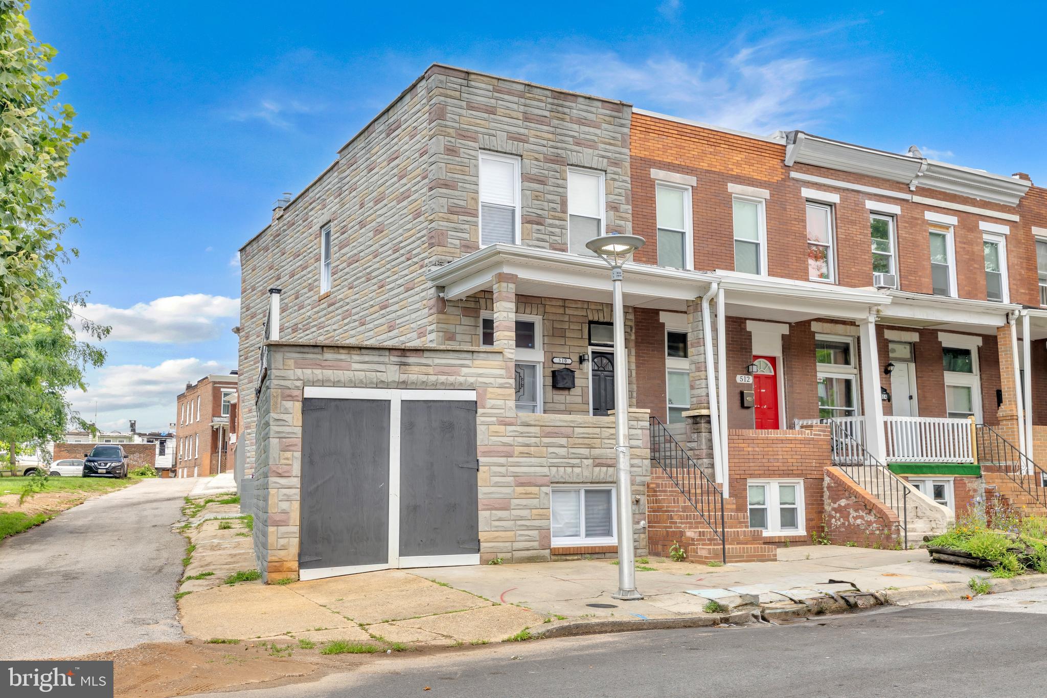 ELWOOD PARK - Residential