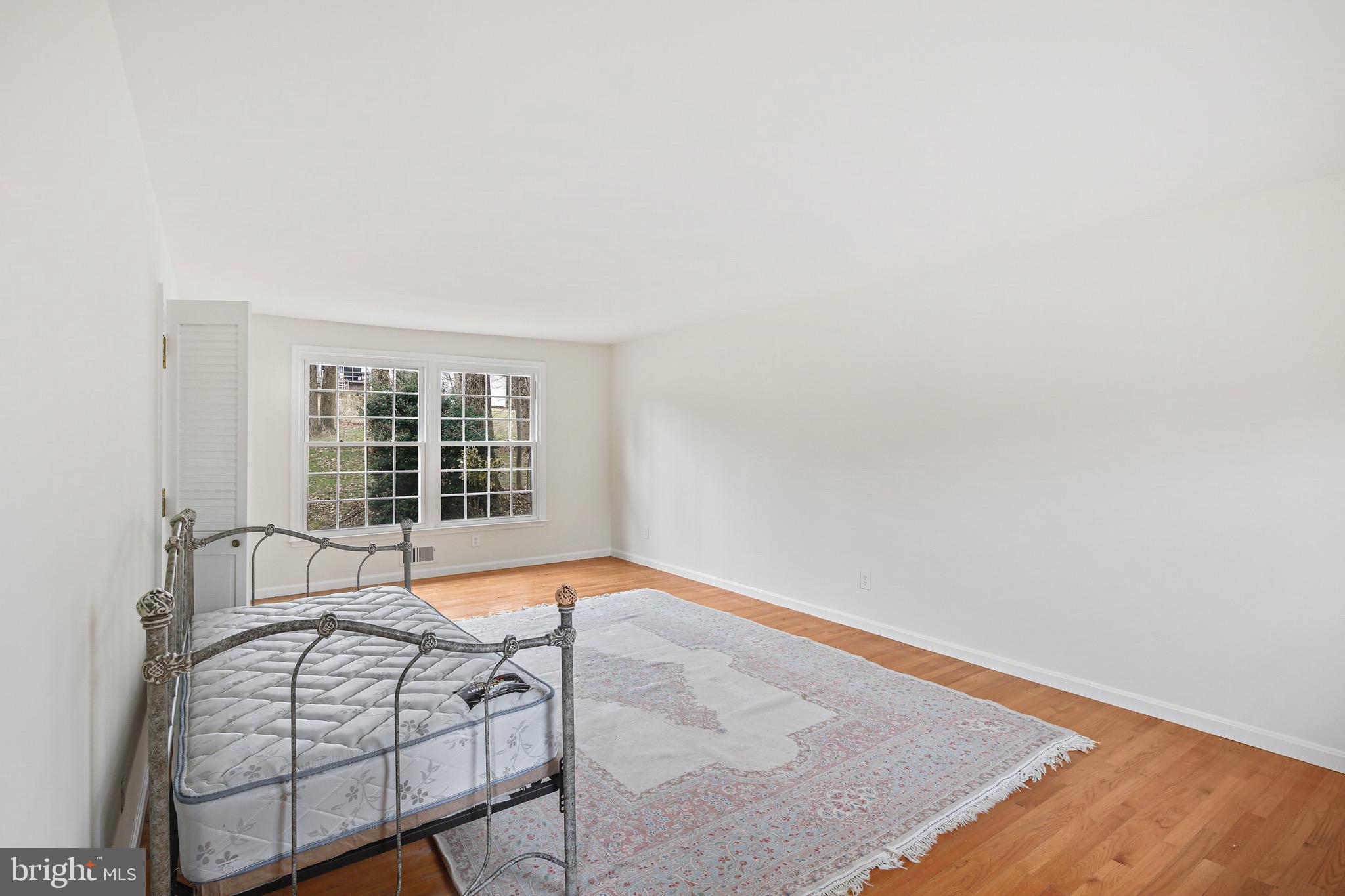 SUMMER HILL - Residential