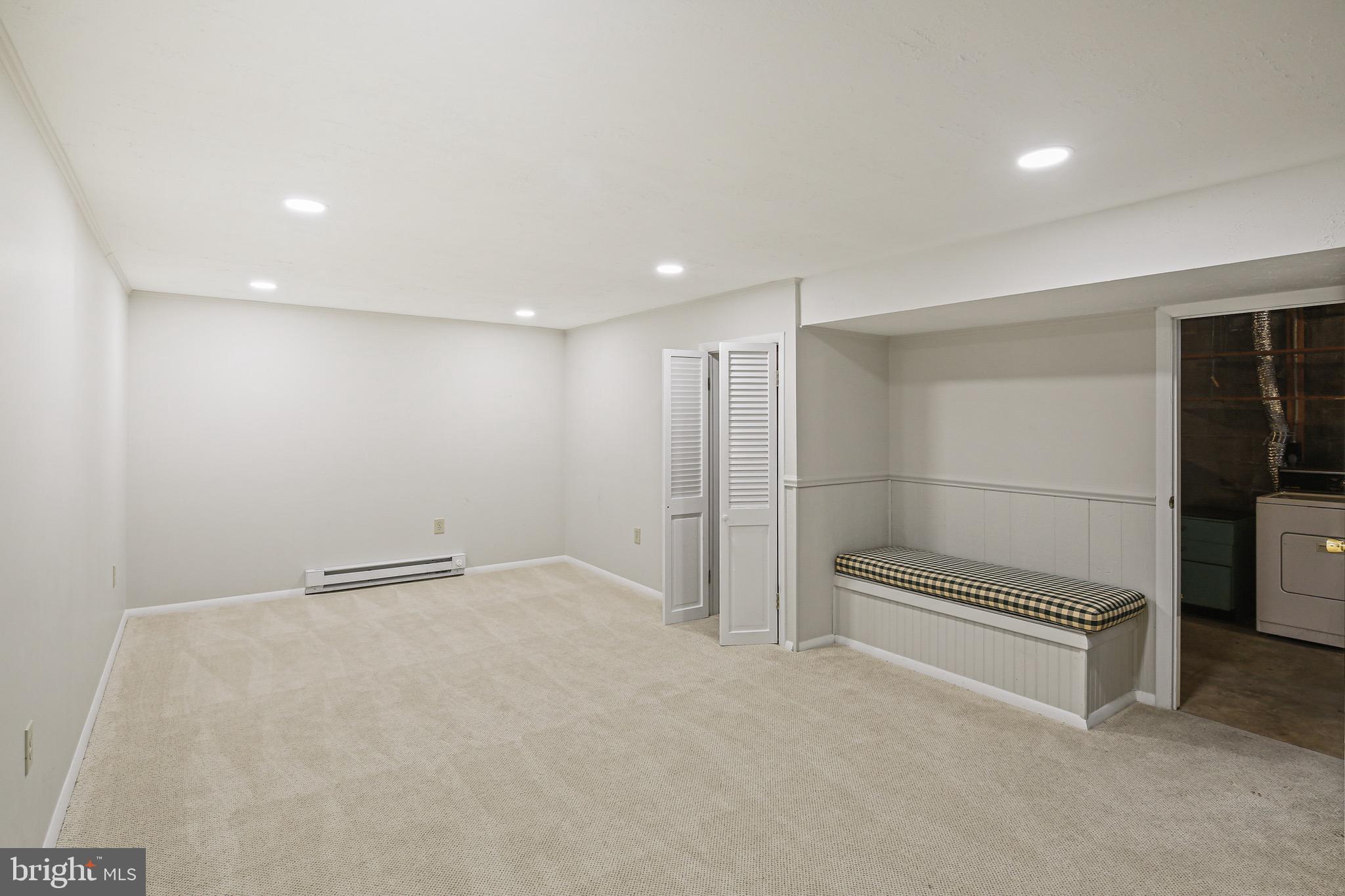 SUMMER HILL - Residential