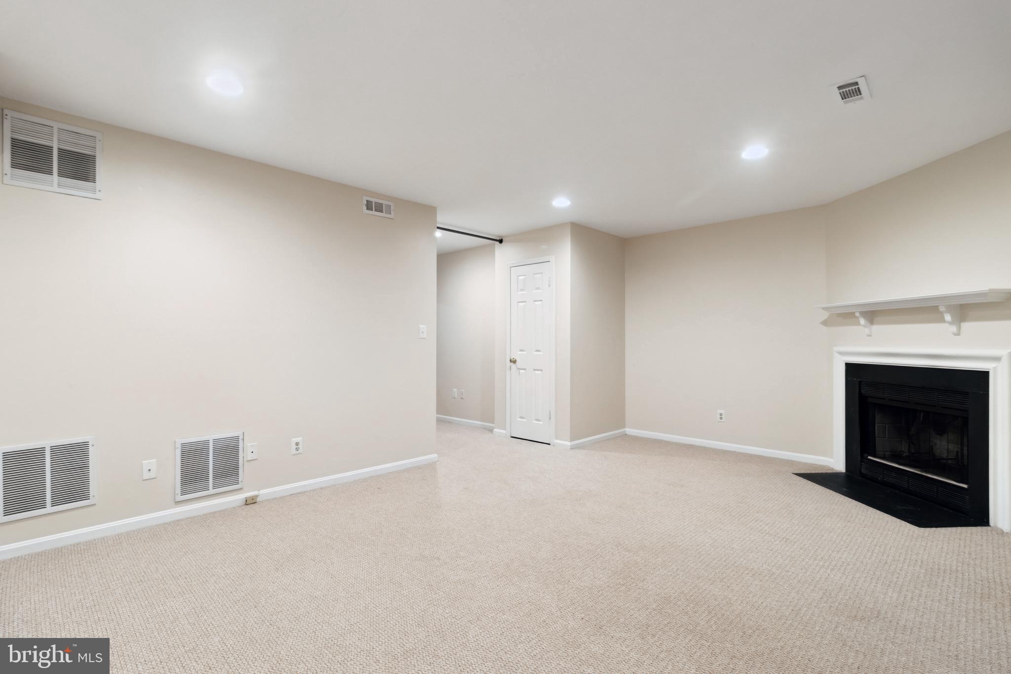 MAYS CHAPEL NORTH - Residential Lease