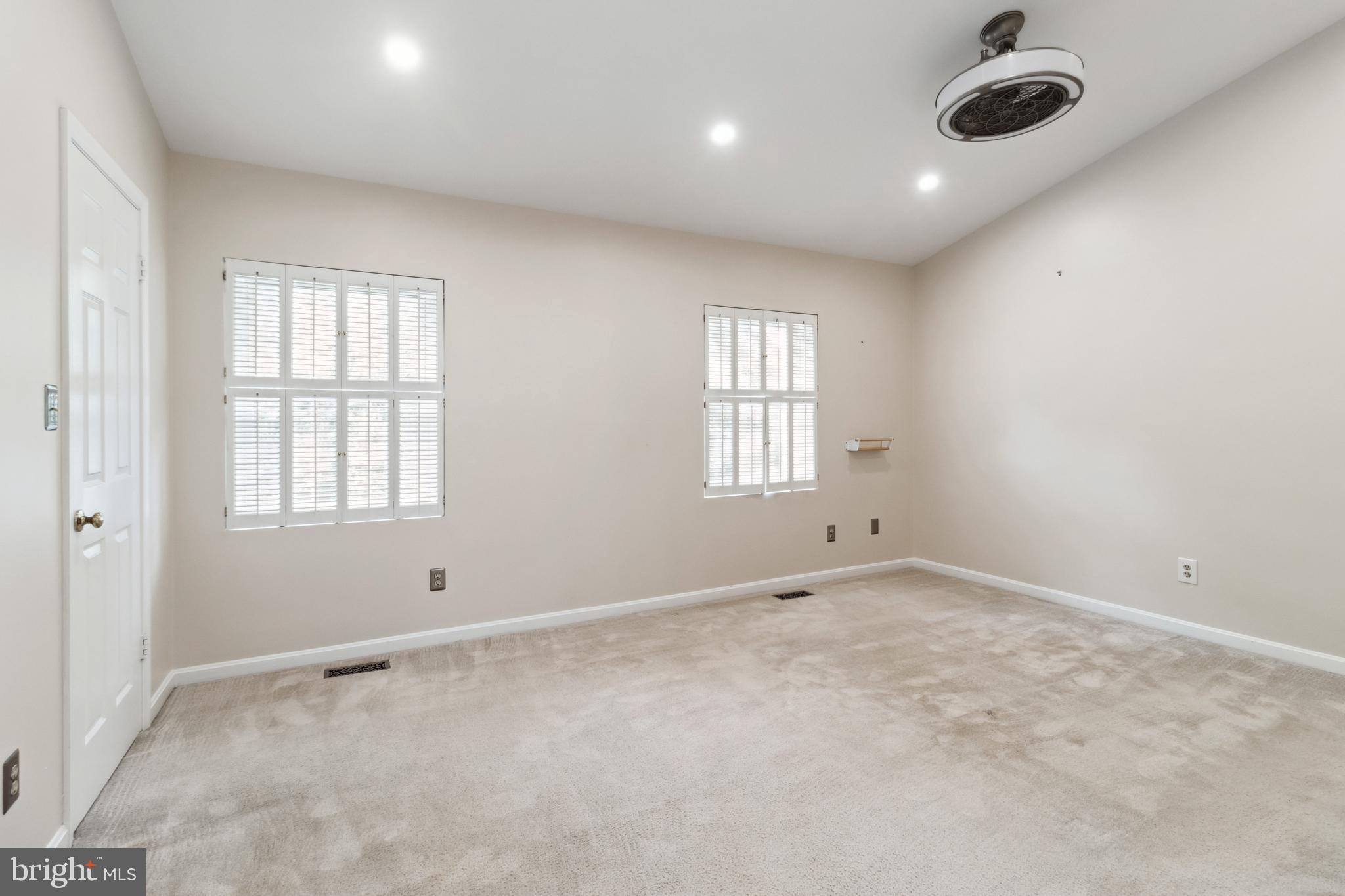 MAYS CHAPEL NORTH - Residential Lease