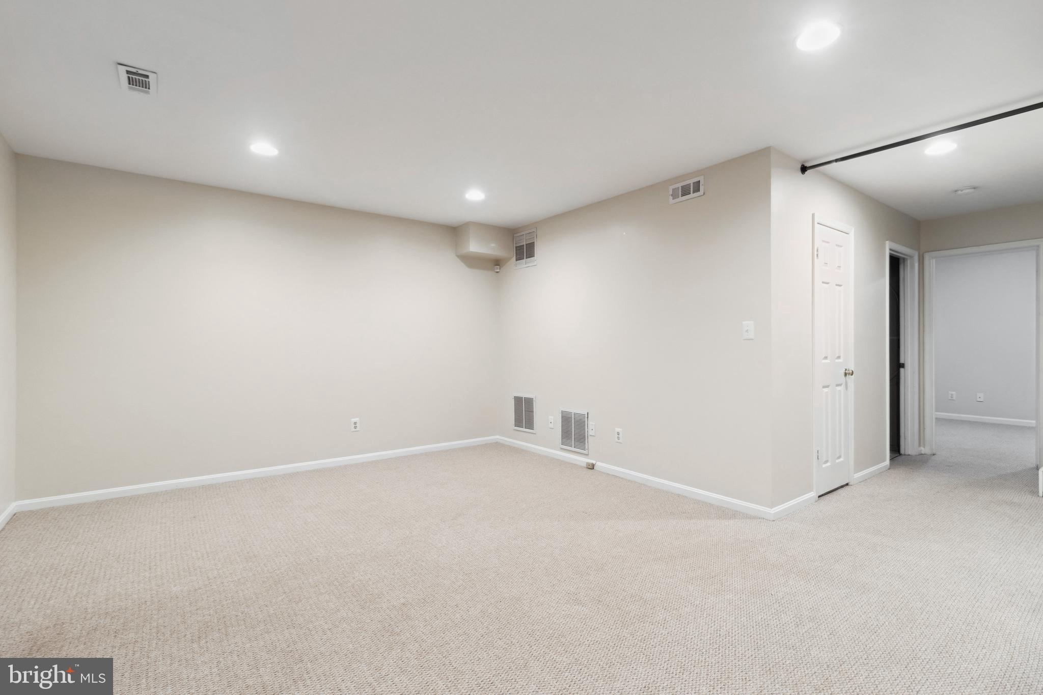 MAYS CHAPEL NORTH - Residential Lease