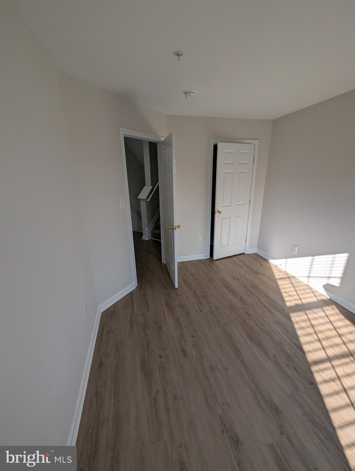 SEVEN OAKS - Residential Lease