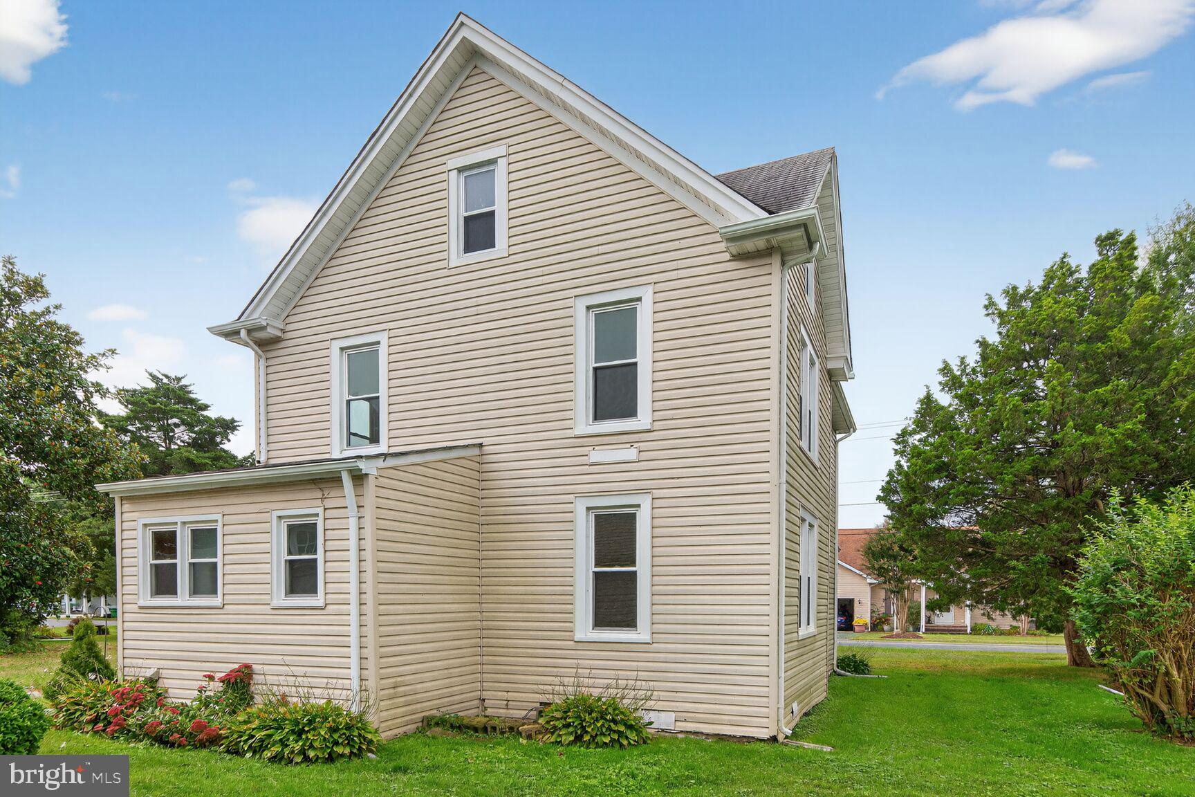 CLAIBORNE - Residential